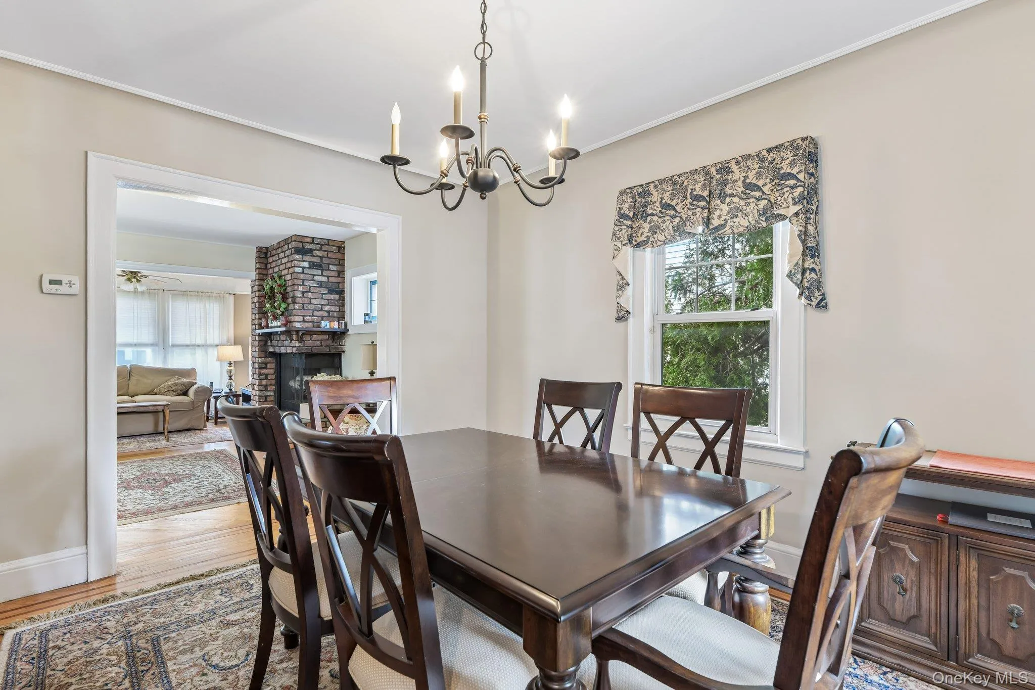 27 Juniper Avenue, North Hempstead, NY, 2 Bedrooms Bedrooms, 6 Rooms Rooms,1 BathroomBathrooms,Residential,For Rent,Juniper,0,1056706 27 Juniper Avenue, North Hempstead, NY, 2 Bedrooms Bedrooms, 6 Rooms Rooms,1 BathroomBathrooms,Residential,For Rent,Juniper,0,1056706