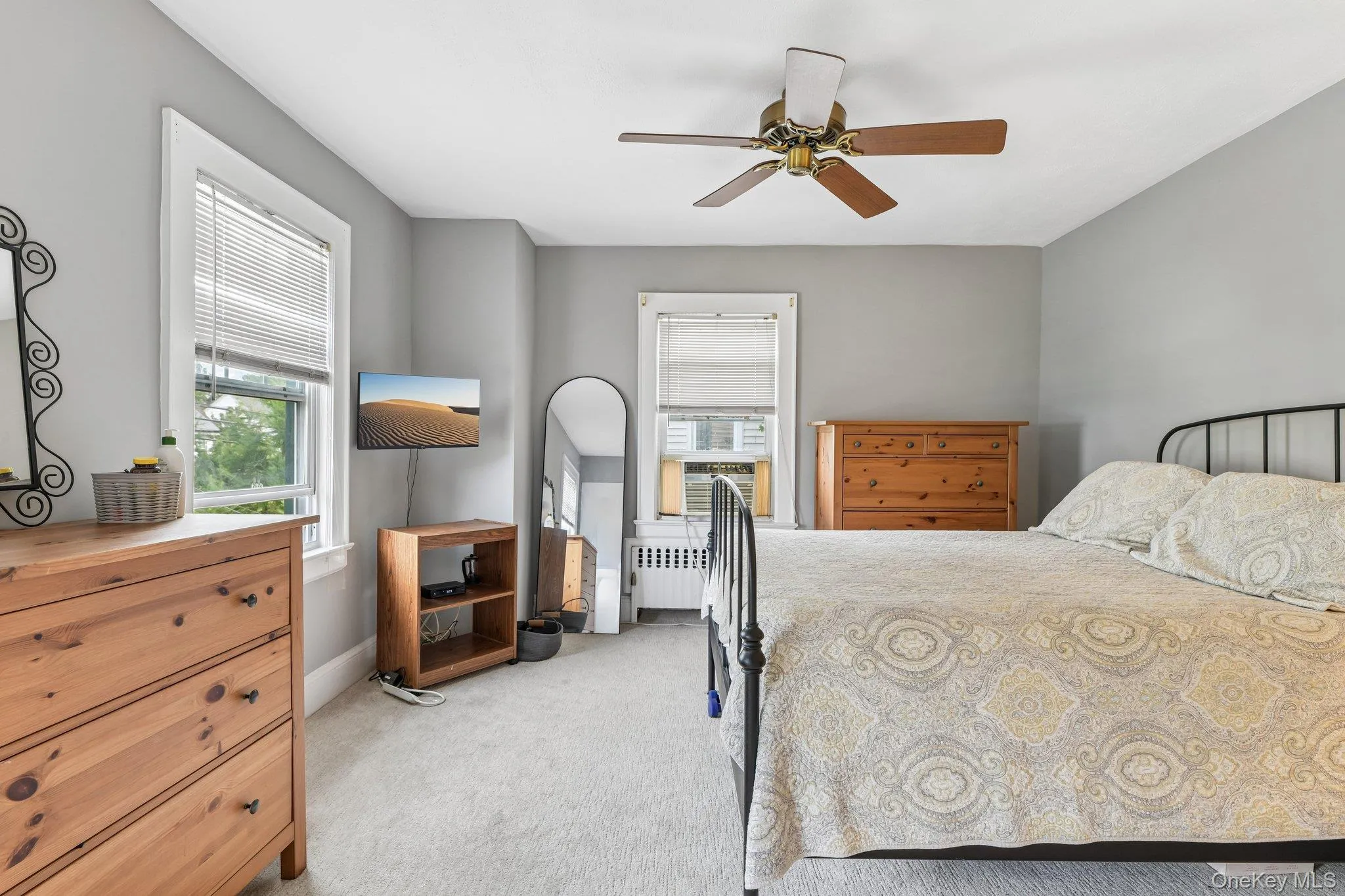 27 Juniper Avenue, North Hempstead, NY, 2 Bedrooms Bedrooms, 6 Rooms Rooms,1 BathroomBathrooms,Residential,For Rent,Juniper,0,1056706 27 Juniper Avenue, North Hempstead, NY, 2 Bedrooms Bedrooms, 6 Rooms Rooms,1 BathroomBathrooms,Residential,For Rent,Juniper,0,1056706
