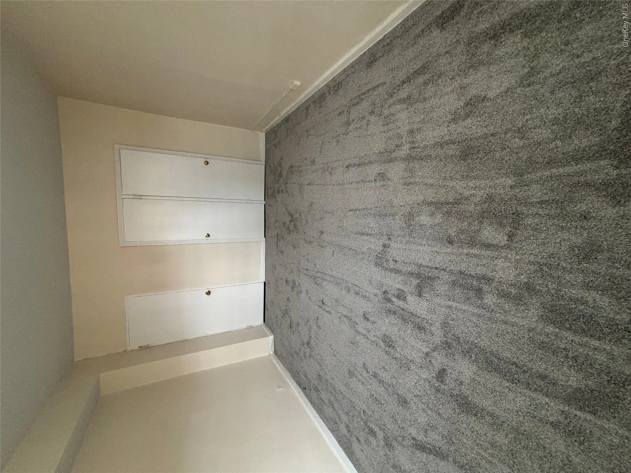 9810 64th Avenue, New York, NY, 1 Bedroom Bedrooms, 3 Room Rooms,1 BathroomBathrooms,Residential Lease,For Rent,64th,0,1056707 9810 64th Avenue, New York, NY, 1 Bedroom Bedrooms, 3 Room Rooms,1 BathroomBathrooms,Residential Lease,For Rent,64th,0,1056707