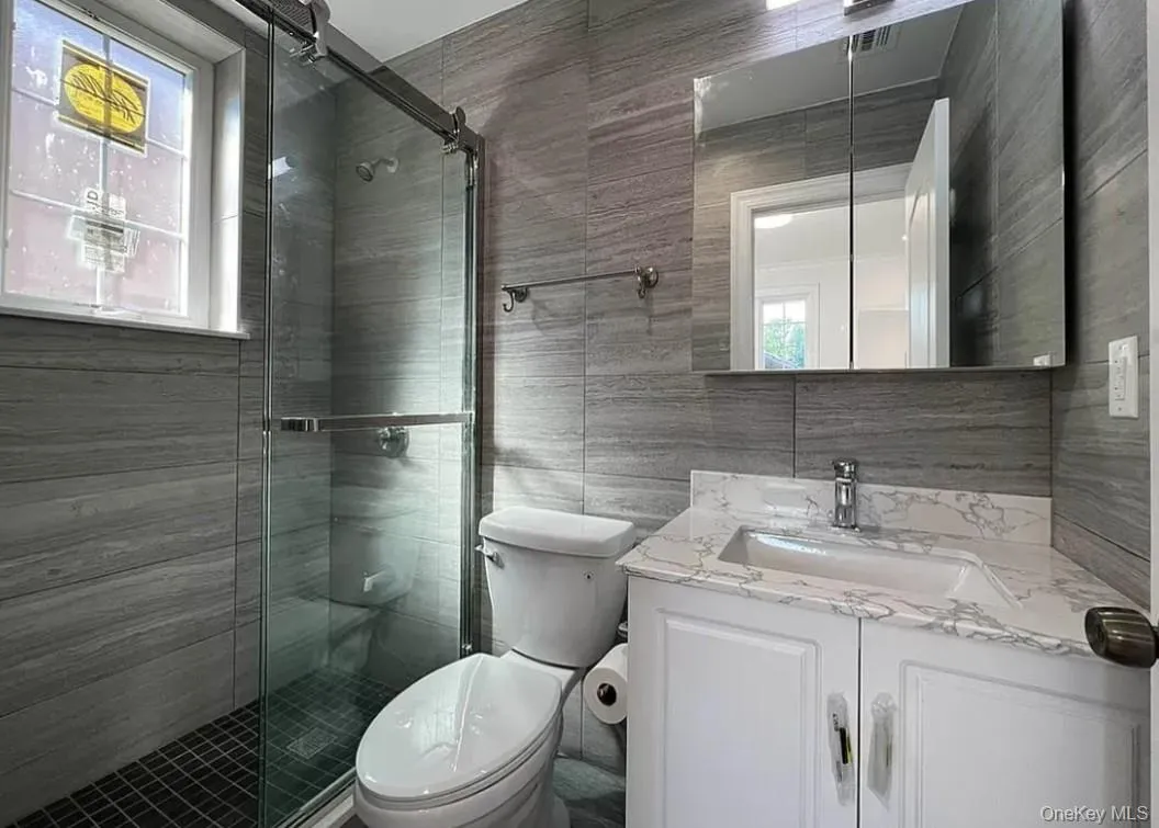 6139 231st Street, New York, NY, 2 Bedrooms Bedrooms, 6 Rooms Rooms,2 BathroomsBathrooms,Residential Lease,For Rent,231st,0,1056710 6139 231st Street, New York, NY, 2 Bedrooms Bedrooms, 6 Rooms Rooms,2 BathroomsBathrooms,Residential Lease,For Rent,231st,0,1056710