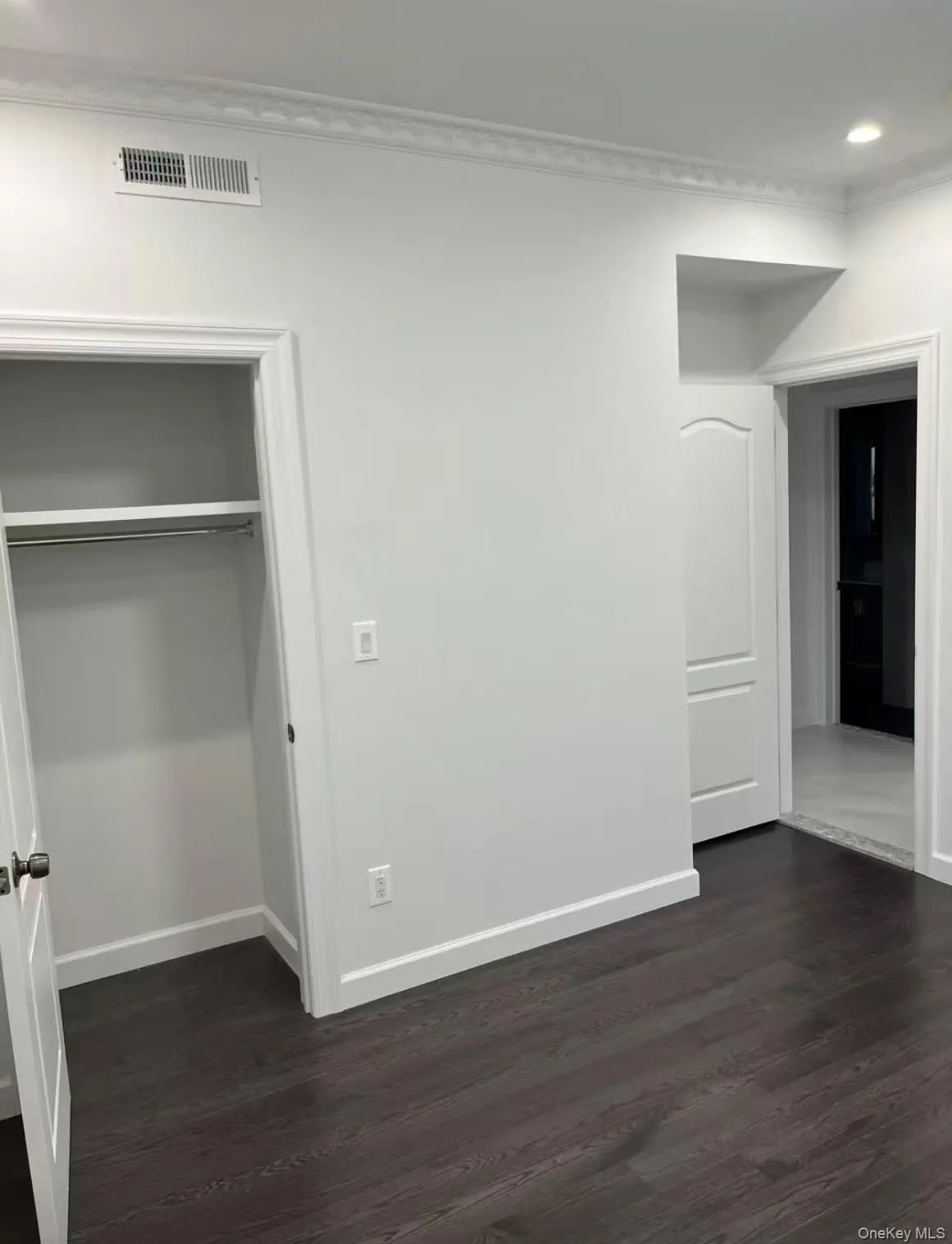 6139 231st Street, New York, NY, 2 Bedrooms Bedrooms, 6 Rooms Rooms,2 BathroomsBathrooms,Residential Lease,For Rent,231st,0,1056710 6139 231st Street, New York, NY, 2 Bedrooms Bedrooms, 6 Rooms Rooms,2 BathroomsBathrooms,Residential Lease,For Rent,231st,0,1056710