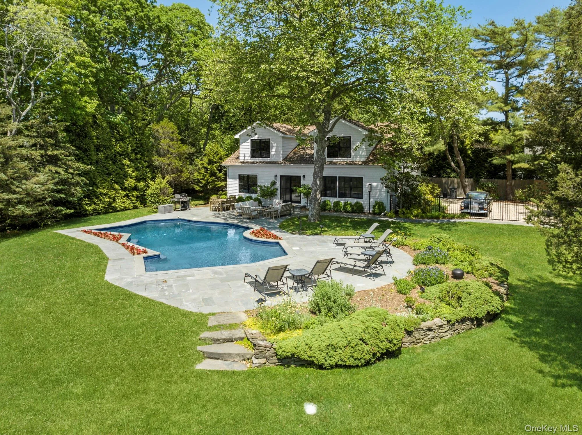 60 Franklin Avenue, Southampton, NY, 5 Bedrooms Bedrooms, 7 Rooms Rooms,4 BathroomsBathrooms,Residential Lease,For Rent,Franklin,0,1056734 60 Franklin Avenue, Southampton, NY, 5 Bedrooms Bedrooms, 7 Rooms Rooms,4 BathroomsBathrooms,Residential Lease,For Rent,Franklin,0,1056734