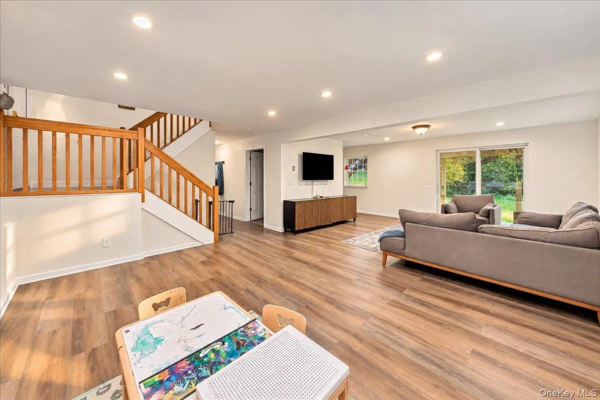 36 Troxell Trail, Carmel, NY, 3 Bedroom Bedrooms, 7 Room Rooms,3 BathroomBathrooms,Residential Lease,For Rent,Troxell,0,1056746 36 Troxell Trail, Carmel, NY, 3 Bedroom Bedrooms, 7 Room Rooms,3 BathroomBathrooms,Residential Lease,For Rent,Troxell,0,1056746