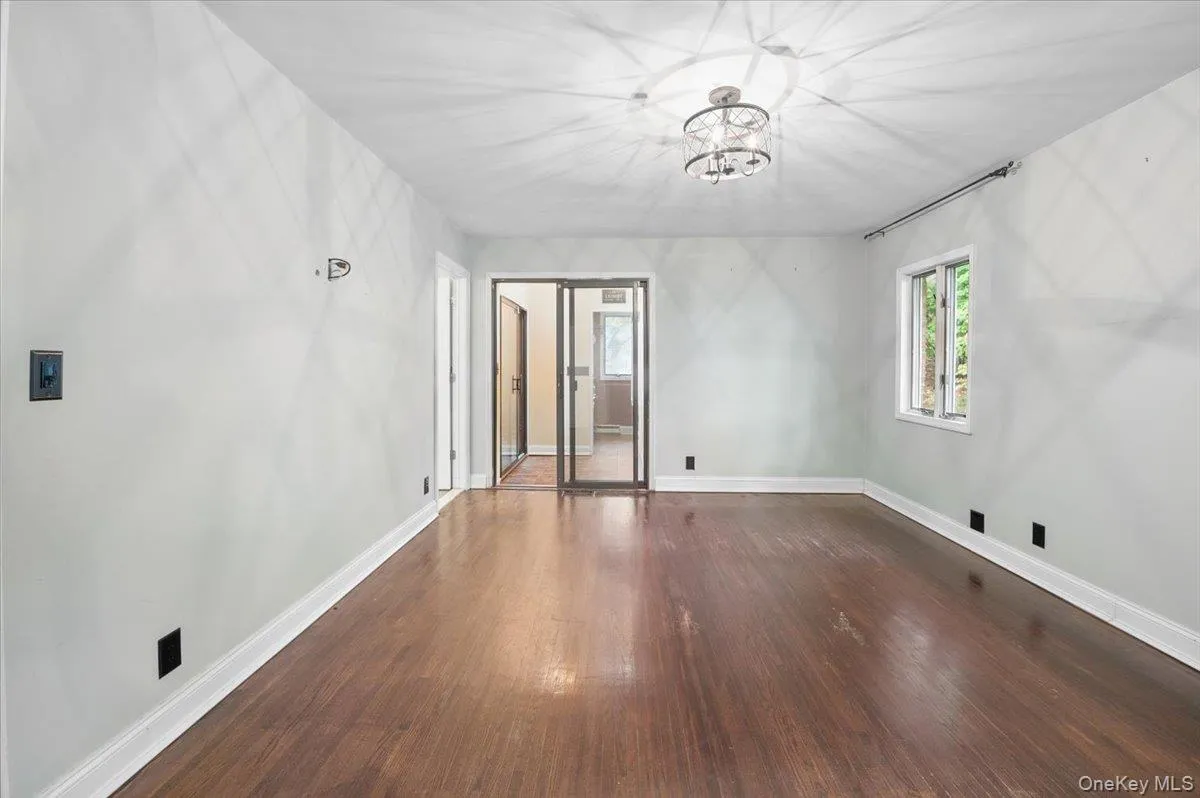 79 Cliffside Drive, Yonkers, NY, 3 Bedrooms Bedrooms, 8 Rooms Rooms,2 BathroomsBathrooms,Residential,For Rent,Cliffside,0,1056752 79 Cliffside Drive, Yonkers, NY, 3 Bedrooms Bedrooms, 8 Rooms Rooms,2 BathroomsBathrooms,Residential,For Rent,Cliffside,0,1056752