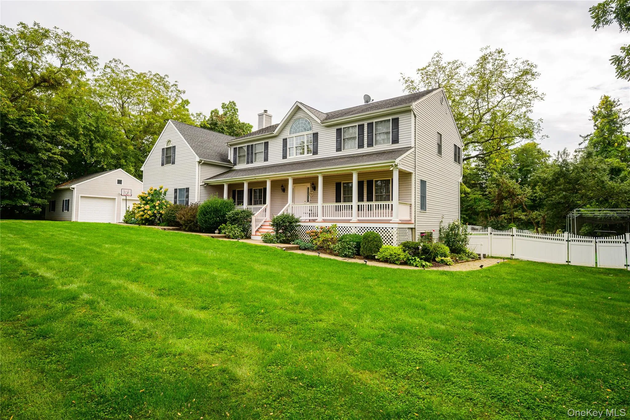 14 Windsor Road, Yorktown, NY, 4 Bedrooms Bedrooms, 13 Rooms Rooms,3 BathroomsBathrooms,Residential,For Rent,Windsor,0,1056760 14 Windsor Road, Yorktown, NY, 4 Bedrooms Bedrooms, 13 Rooms Rooms,3 BathroomsBathrooms,Residential,For Rent,Windsor,0,1056760