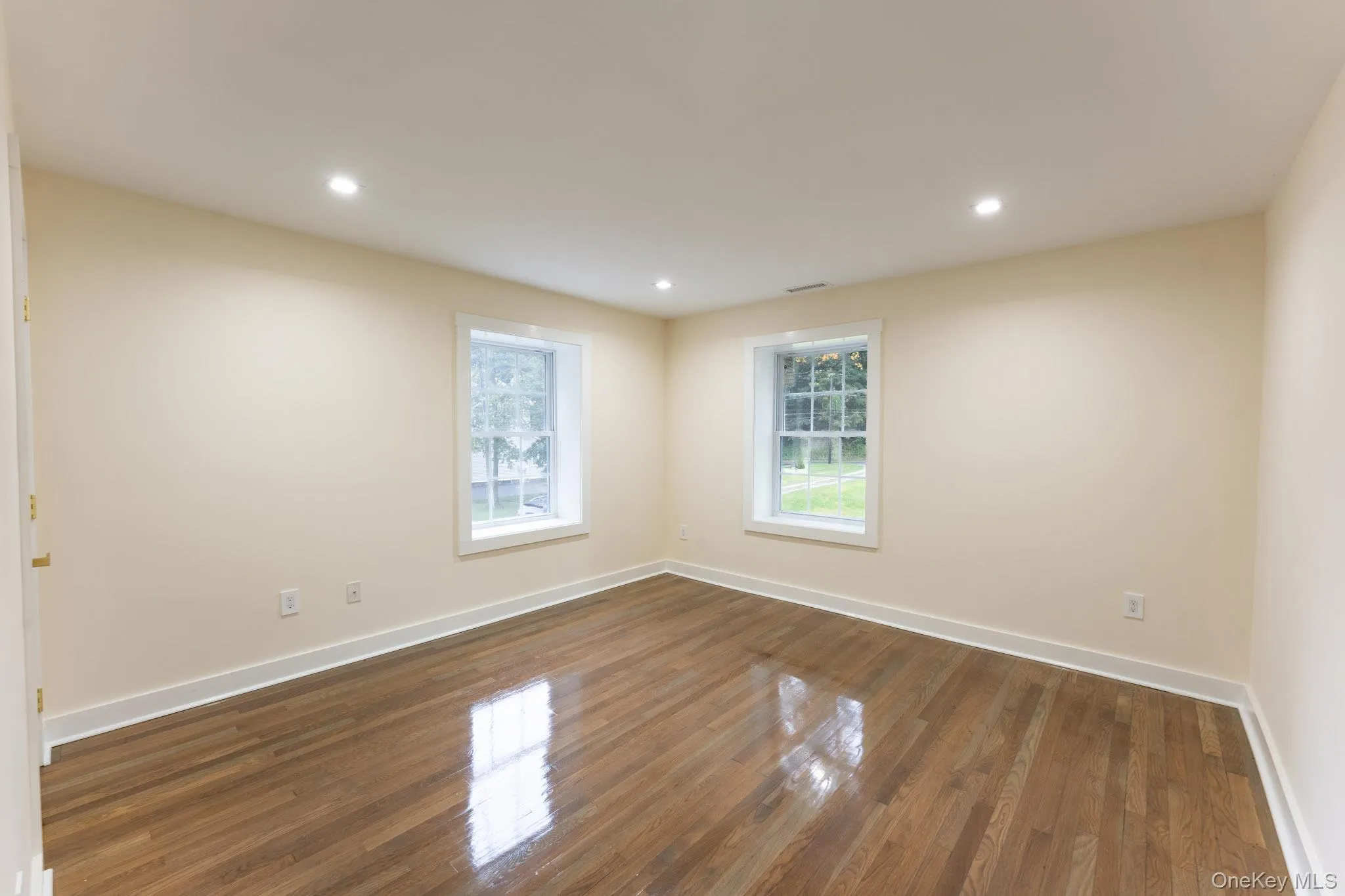 138 Myrtle Avenue, Carmel, NY, 4 Bedrooms Bedrooms, 8 Rooms Rooms,2 BathroomsBathrooms,Residential,For Rent,Myrtle,0,1056765 138 Myrtle Avenue, Carmel, NY, 4 Bedrooms Bedrooms, 8 Rooms Rooms,2 BathroomsBathrooms,Residential,For Rent,Myrtle,0,1056765
