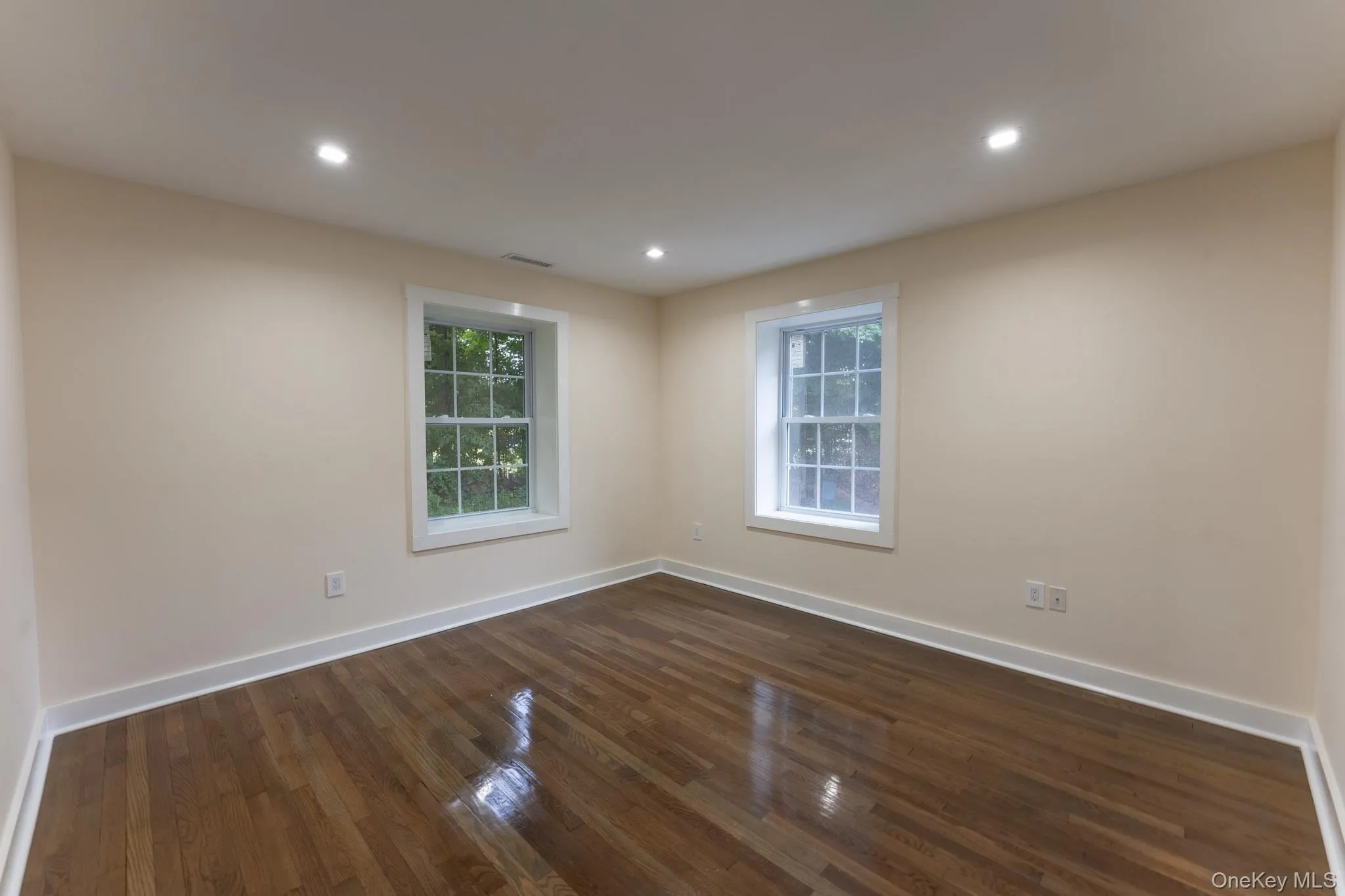 138 Myrtle Avenue, Carmel, NY, 4 Bedrooms Bedrooms, 8 Rooms Rooms,2 BathroomsBathrooms,Residential,For Rent,Myrtle,0,1056765 138 Myrtle Avenue, Carmel, NY, 4 Bedrooms Bedrooms, 8 Rooms Rooms,2 BathroomsBathrooms,Residential,For Rent,Myrtle,0,1056765