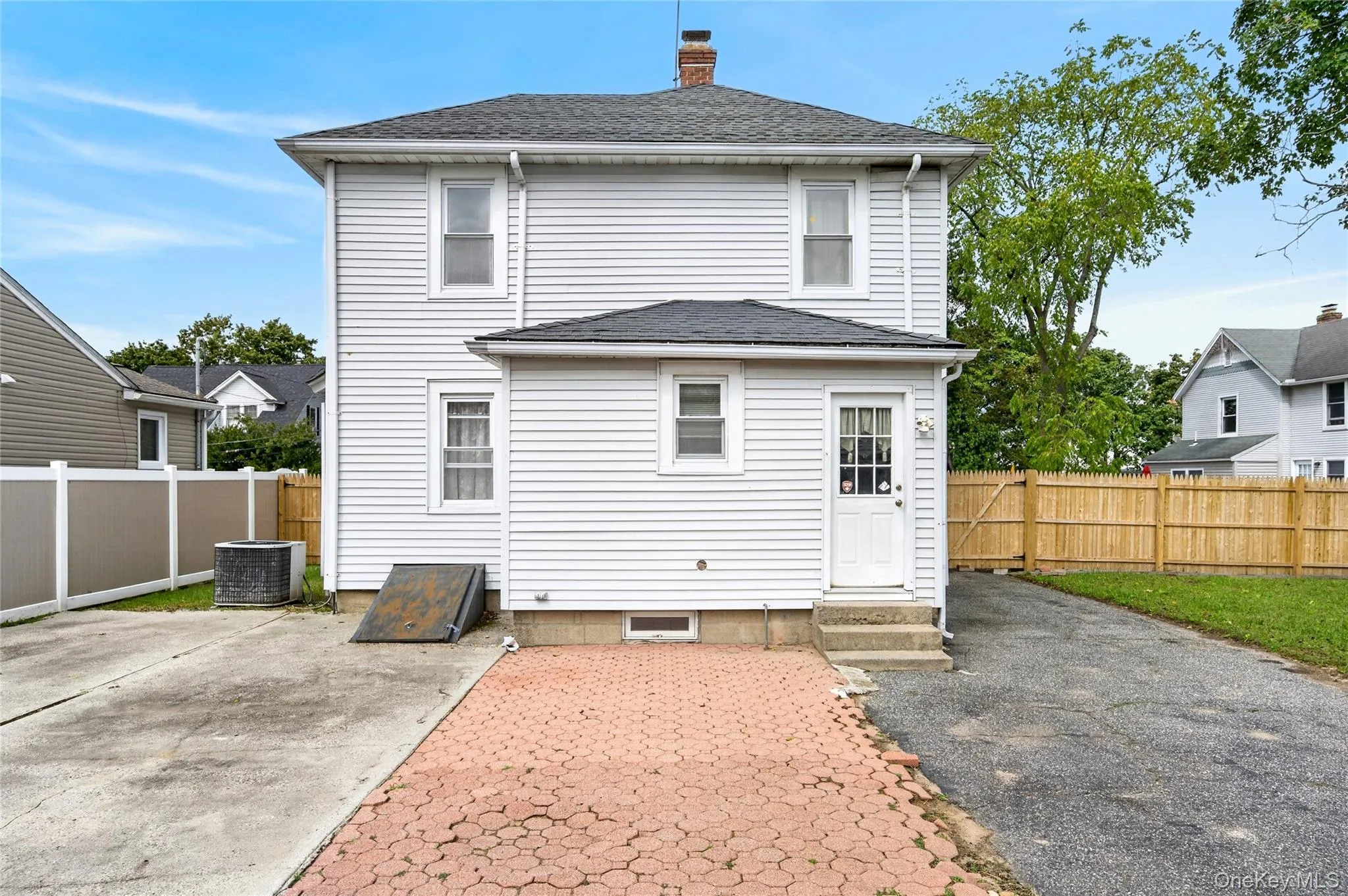 8 Juliet Street, Islip, NY, 2 Bedrooms Bedrooms, 7 Rooms Rooms,1 BathroomBathrooms,Residential,For Rent,Juliet,0,1056774 8 Juliet Street, Islip, NY, 2 Bedrooms Bedrooms, 7 Rooms Rooms,1 BathroomBathrooms,Residential,For Rent,Juliet,0,1056774