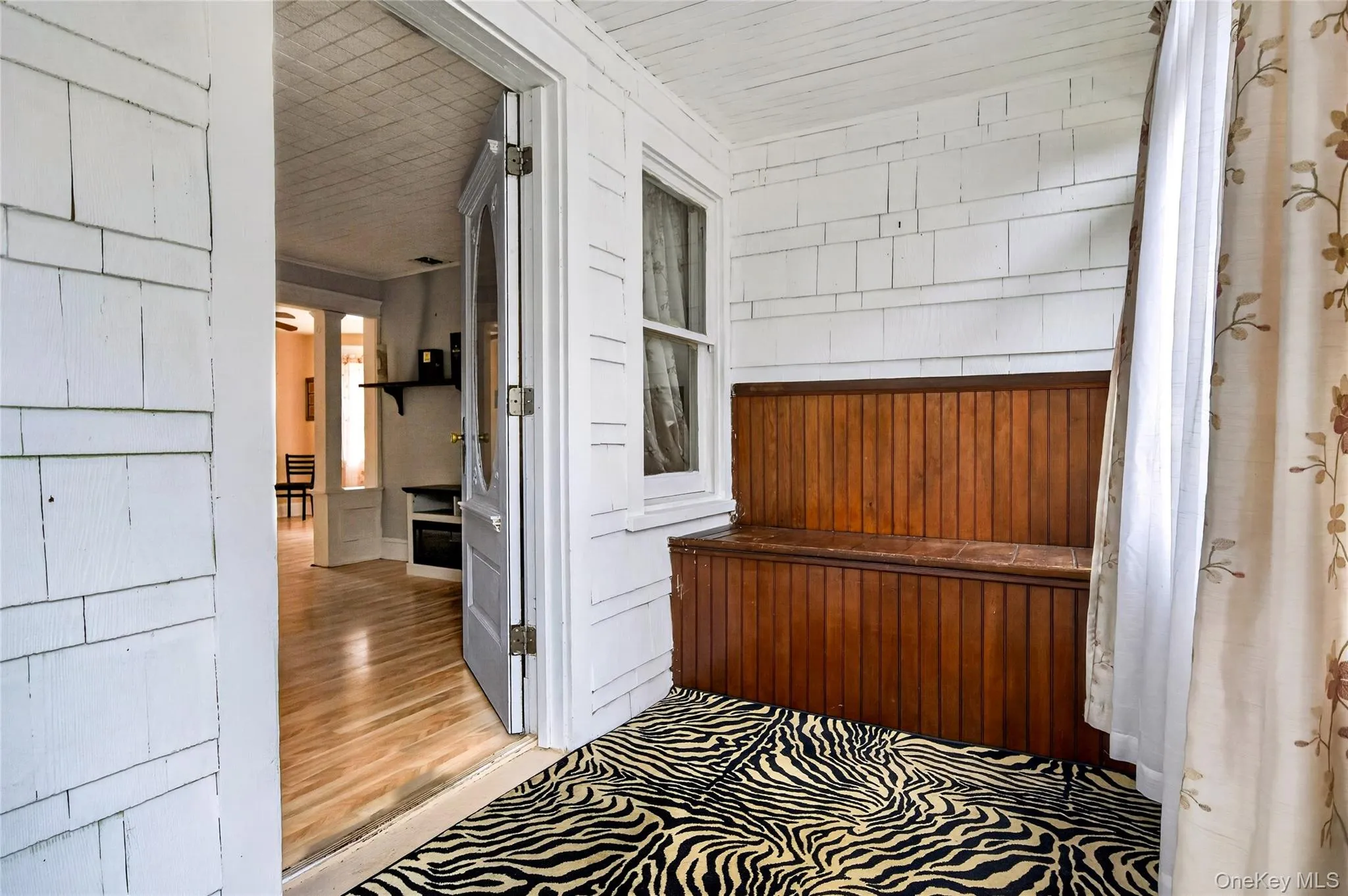 8 Juliet Street, Islip, NY, 2 Bedrooms Bedrooms, 7 Rooms Rooms,1 BathroomBathrooms,Residential,For Rent,Juliet,0,1056774 8 Juliet Street, Islip, NY, 2 Bedrooms Bedrooms, 7 Rooms Rooms,1 BathroomBathrooms,Residential,For Rent,Juliet,0,1056774