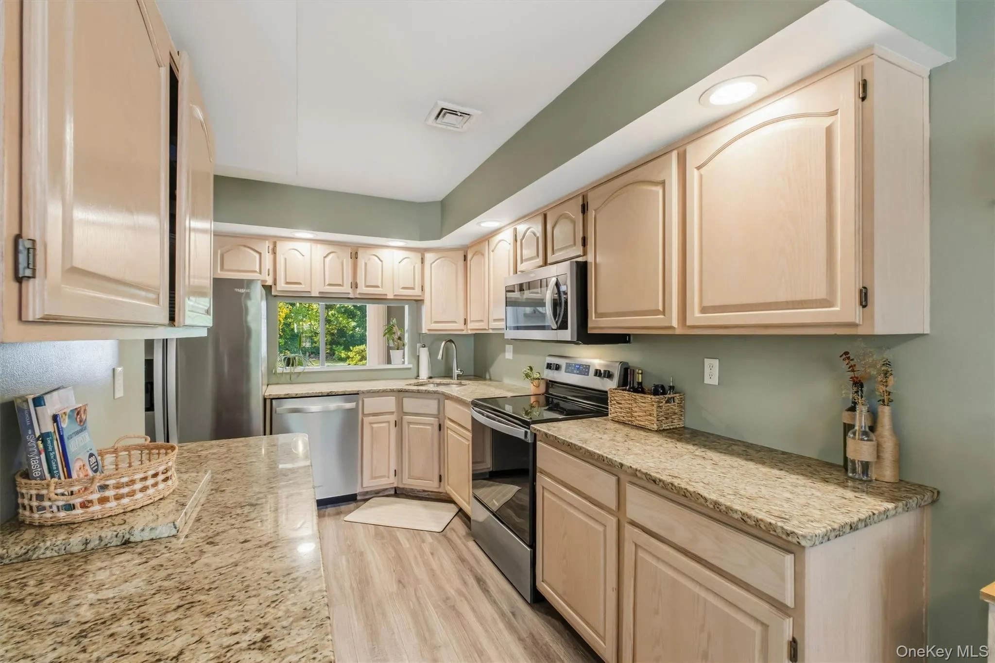 5 Cambridge Court, Fishkill, NY, 2 Bedrooms Bedrooms, 6 Rooms Rooms,2 BathroomsBathrooms,Residential,For Rent,Cambridge,0,1056776 5 Cambridge Court, Fishkill, NY, 2 Bedrooms Bedrooms, 6 Rooms Rooms,2 BathroomsBathrooms,Residential,For Rent,Cambridge,0,1056776
