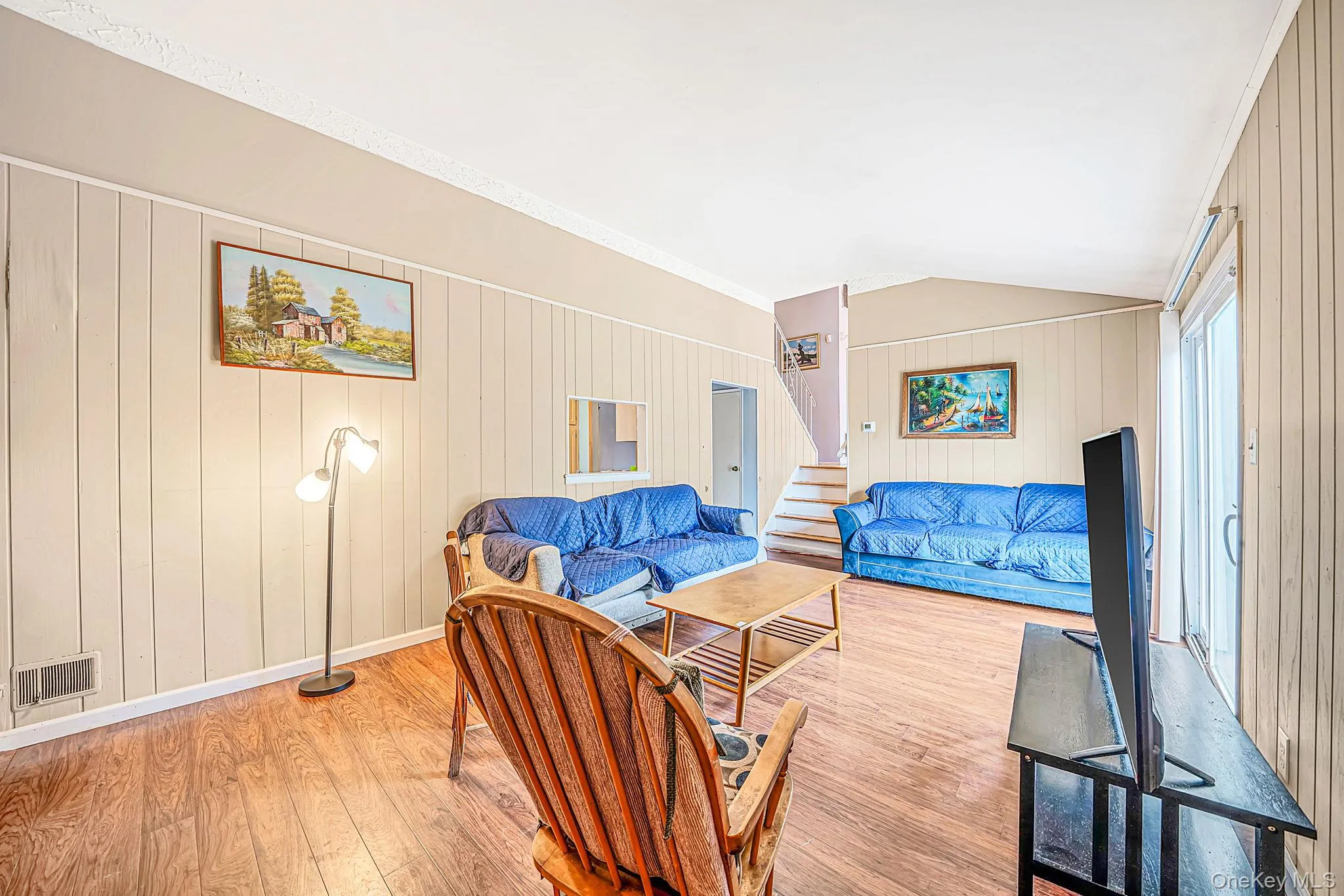 29 Sunshine Lane, Babylon, NY, 4 Bedrooms Bedrooms, 8 Rooms Rooms,1 BathroomBathrooms,Residential,For Rent,Sunshine,0,1056791 29 Sunshine Lane, Babylon, NY, 4 Bedrooms Bedrooms, 8 Rooms Rooms,1 BathroomBathrooms,Residential,For Rent,Sunshine,0,1056791