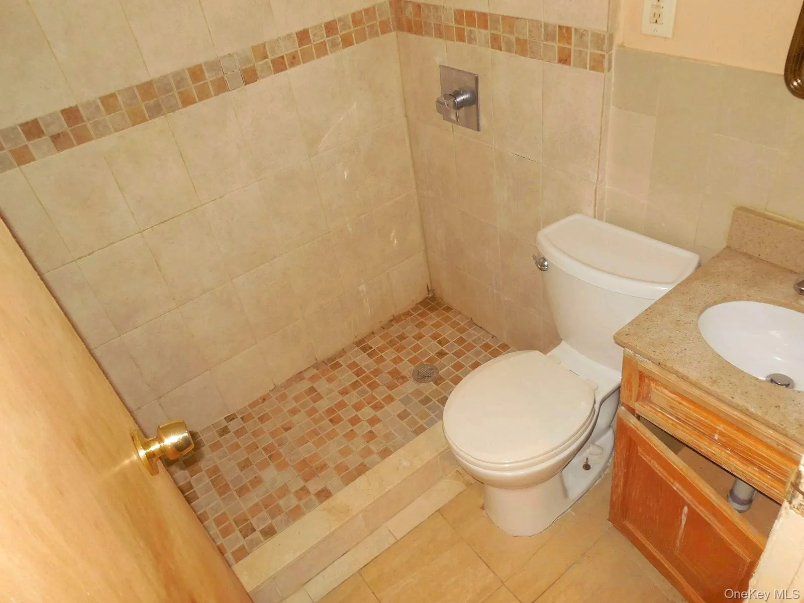 25-53 Mc Intosh Street, New York, NY, 3 Bedrooms Bedrooms, 6 Rooms Rooms,1 BathroomBathrooms,Residential,For Rent,Mc Intosh,0,1056793 25-53 Mc Intosh Street, New York, NY, 3 Bedrooms Bedrooms, 6 Rooms Rooms,1 BathroomBathrooms,Residential,For Rent,Mc Intosh,0,1056793