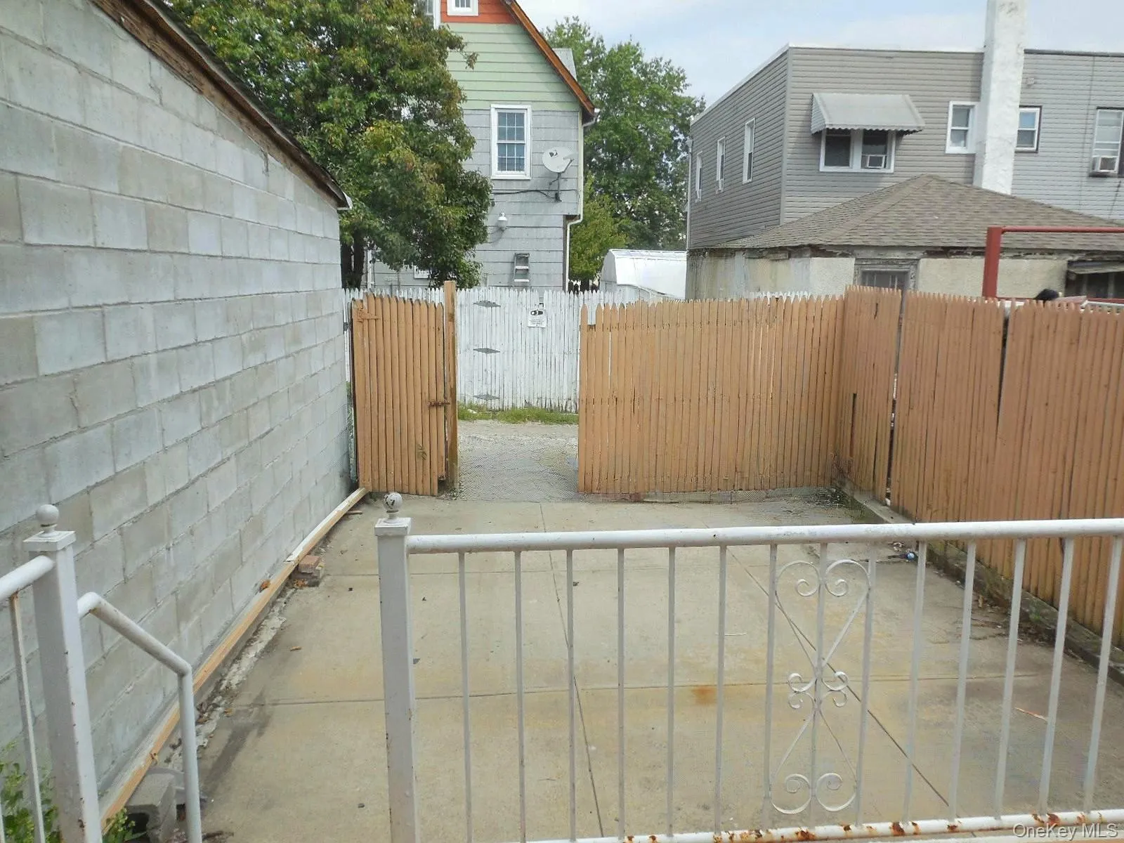 25-53 Mc Intosh Street, New York, NY, 3 Bedrooms Bedrooms, 6 Rooms Rooms,1 BathroomBathrooms,Residential,For Rent,Mc Intosh,0,1056793 25-53 Mc Intosh Street, New York, NY, 3 Bedrooms Bedrooms, 6 Rooms Rooms,1 BathroomBathrooms,Residential,For Rent,Mc Intosh,0,1056793