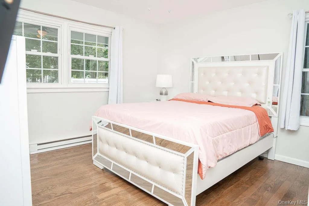 1369 Clinton Avenue, Islip, NY, 3 Bedrooms Bedrooms, 7 Rooms Rooms,2 BathroomsBathrooms,Residential,For Rent,Clinton,0,1056795 1369 Clinton Avenue, Islip, NY, 3 Bedrooms Bedrooms, 7 Rooms Rooms,2 BathroomsBathrooms,Residential,For Rent,Clinton,0,1056795