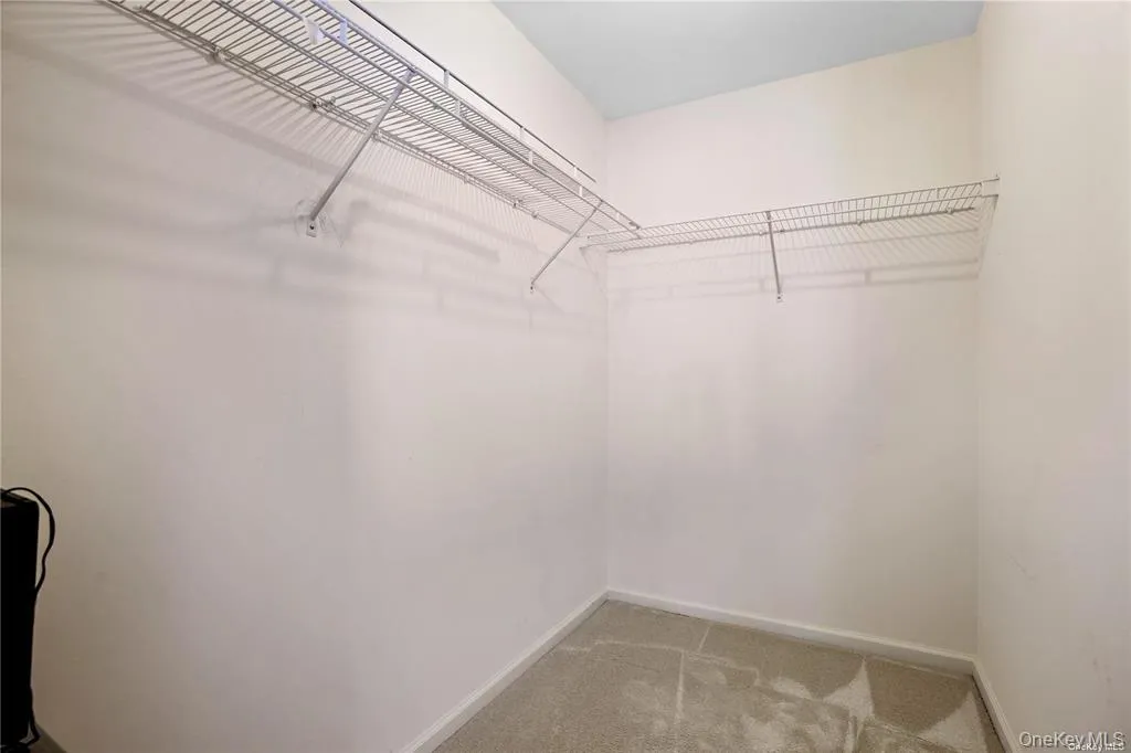 915 Altessa Boulevard, Huntington, NY, 2 Bedrooms Bedrooms, 5 Rooms Rooms,1 BathroomBathrooms,Residential,For Rent,Altessa,0,1056797 915 Altessa Boulevard, Huntington, NY, 2 Bedrooms Bedrooms, 5 Rooms Rooms,1 BathroomBathrooms,Residential,For Rent,Altessa,0,1056797