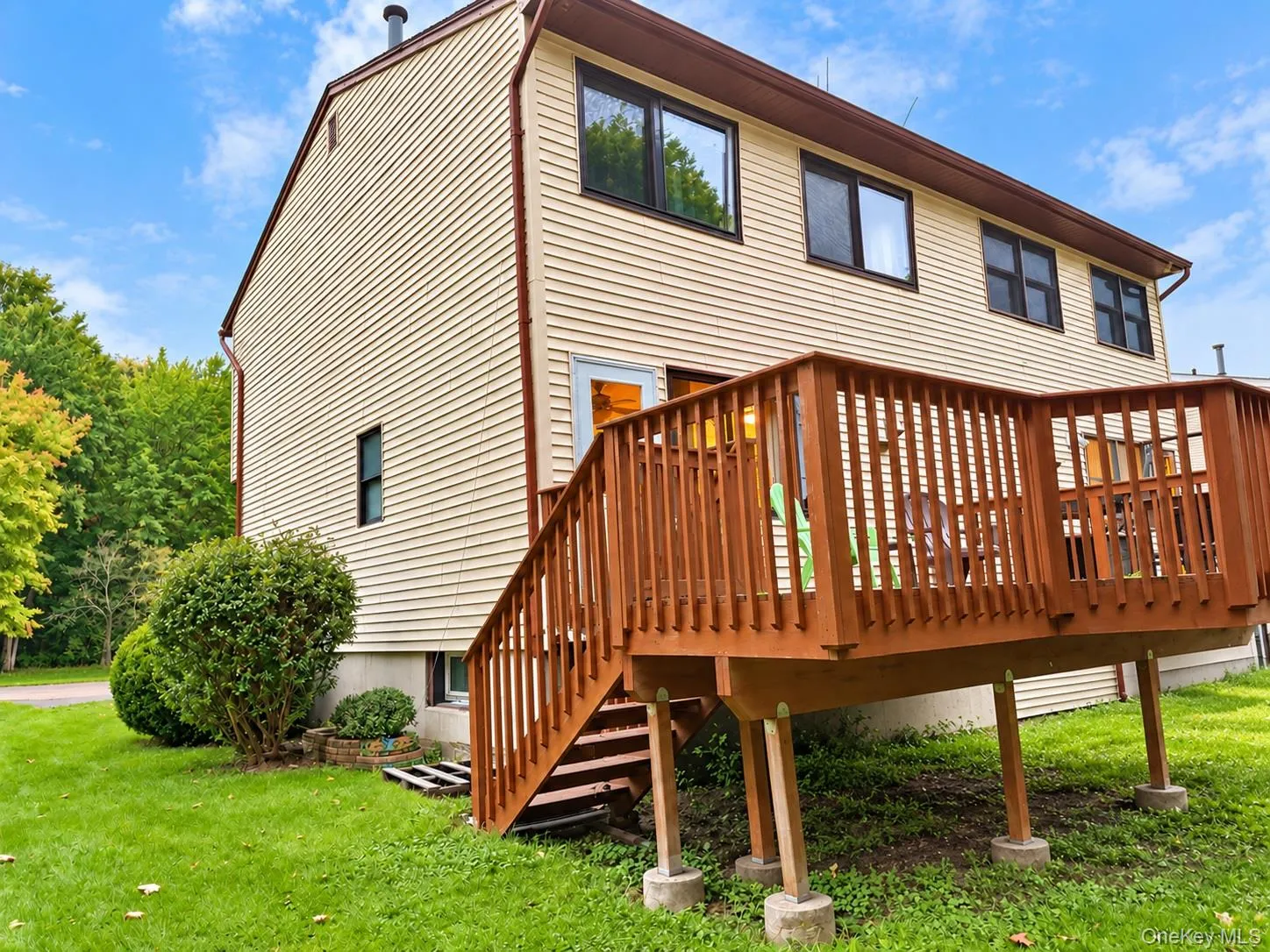 3 Ward Drive, Clarkstown, NY, 3 Bedrooms Bedrooms, 7 Rooms Rooms,2 BathroomsBathrooms,Residential,For Rent,Ward,0,1056800 3 Ward Drive, Clarkstown, NY, 3 Bedrooms Bedrooms, 7 Rooms Rooms,2 BathroomsBathrooms,Residential,For Rent,Ward,0,1056800