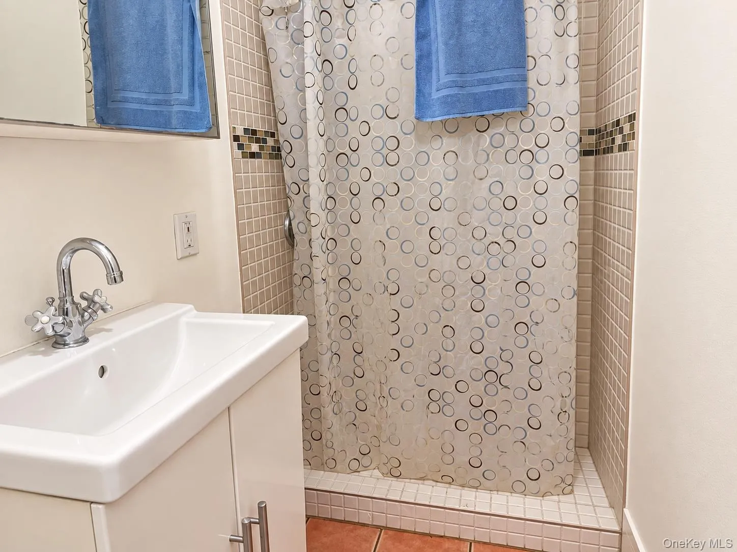 3 Ward Drive, Clarkstown, NY, 3 Bedrooms Bedrooms, 7 Rooms Rooms,2 BathroomsBathrooms,Residential,For Rent,Ward,0,1056800 3 Ward Drive, Clarkstown, NY, 3 Bedrooms Bedrooms, 7 Rooms Rooms,2 BathroomsBathrooms,Residential,For Rent,Ward,0,1056800