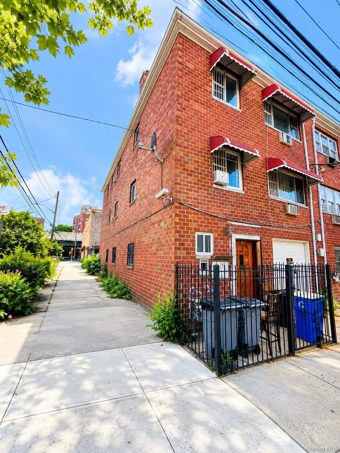 3001 Cruger Avenue, New York, NY, 3 Bedroom Bedrooms, 6 Room Rooms,1 BathroomBathrooms,Residential Lease,For Rent,Cruger,0,1056804 3001 Cruger Avenue, New York, NY, 3 Bedroom Bedrooms, 6 Room Rooms,1 BathroomBathrooms,Residential Lease,For Rent,Cruger,0,1056804
