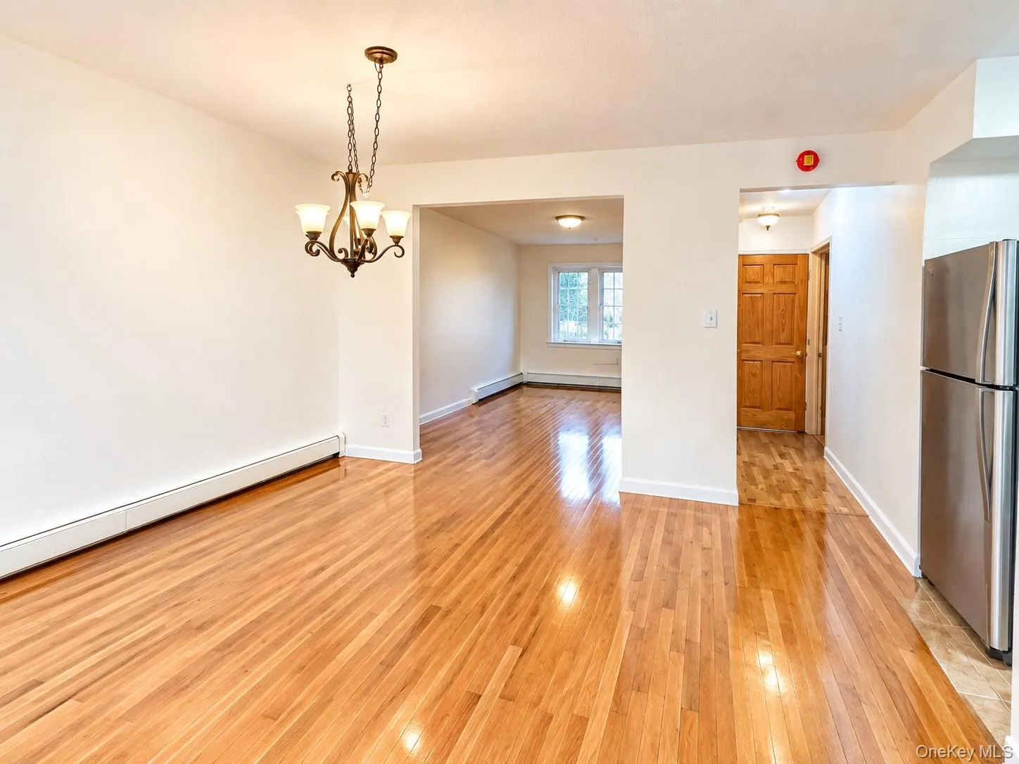 3001 Cruger Avenue, New York, NY, 3 Bedroom Bedrooms, 6 Room Rooms,1 BathroomBathrooms,Residential Lease,For Rent,Cruger,0,1056804 3001 Cruger Avenue, New York, NY, 3 Bedroom Bedrooms, 6 Room Rooms,1 BathroomBathrooms,Residential Lease,For Rent,Cruger,0,1056804