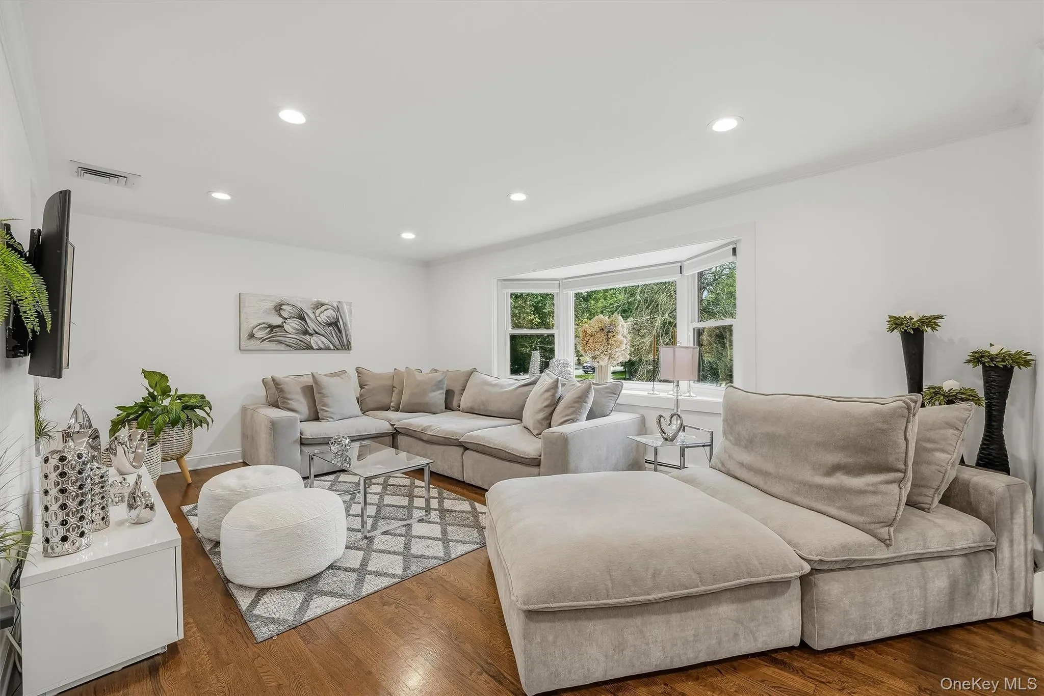104 Airmont Road, Ramapo, NY, 4 Bedrooms Bedrooms, 13 Rooms Rooms,3 BathroomsBathrooms,Residential,For Rent,Airmont,0,1056813 104 Airmont Road, Ramapo, NY, 4 Bedrooms Bedrooms, 13 Rooms Rooms,3 BathroomsBathrooms,Residential,For Rent,Airmont,0,1056813