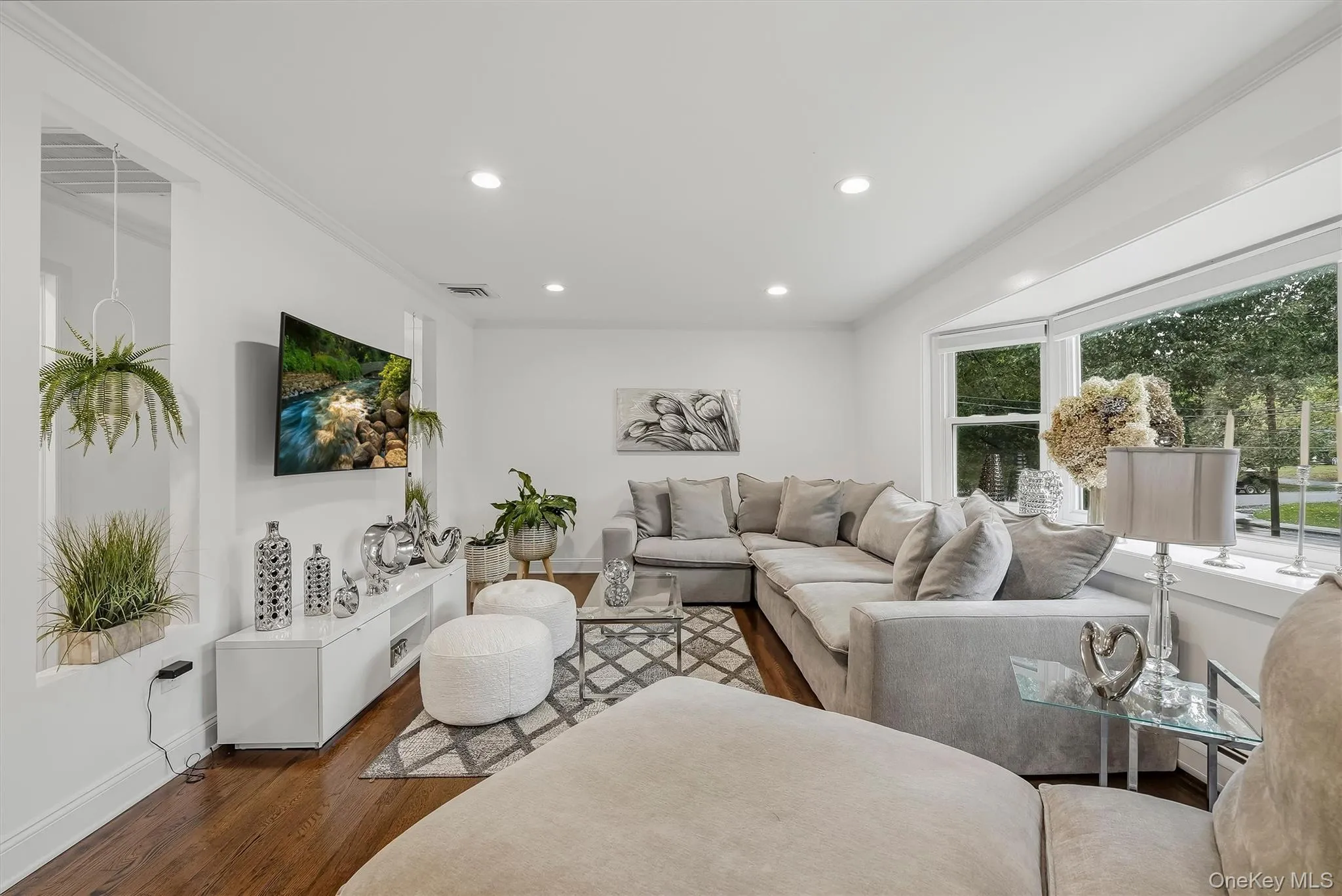 104 Airmont Road, Ramapo, NY, 4 Bedrooms Bedrooms, 13 Rooms Rooms,3 BathroomsBathrooms,Residential,For Rent,Airmont,0,1056813 104 Airmont Road, Ramapo, NY, 4 Bedrooms Bedrooms, 13 Rooms Rooms,3 BathroomsBathrooms,Residential,For Rent,Airmont,0,1056813