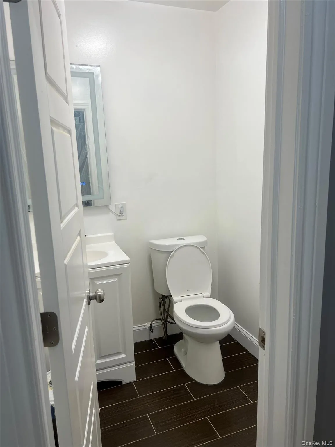 334 Bradford, New York, NY, 3 Bedroom Bedrooms, 6 Room Rooms,1 BathroomBathrooms,Residential Lease,For Rent,Bradford,0,1056819 334 Bradford, New York, NY, 3 Bedroom Bedrooms, 6 Room Rooms,1 BathroomBathrooms,Residential Lease,For Rent,Bradford,0,1056819