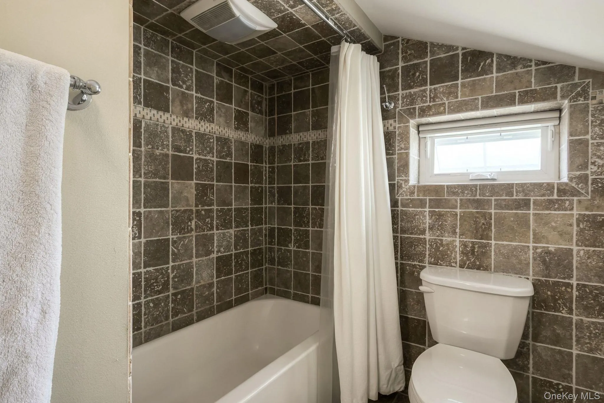 9 Jefferson Avenue, Catskill, NY, 3 Bedrooms Bedrooms, 11 Rooms Rooms,2 BathroomsBathrooms,Residential,For Rent,Jefferson,0,1056822 9 Jefferson Avenue, Catskill, NY, 3 Bedrooms Bedrooms, 11 Rooms Rooms,2 BathroomsBathrooms,Residential,For Rent,Jefferson,0,1056822