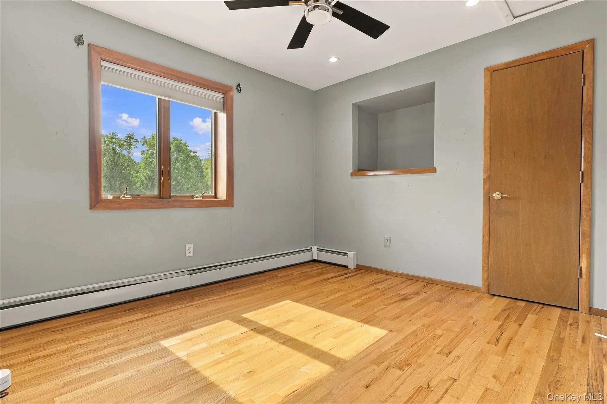 6 Flower Road, East Fishkill, NY, 4 Bedrooms Bedrooms, 9 Rooms Rooms,3 BathroomsBathrooms,Residential,For Rent,Flower,0,1056823 6 Flower Road, East Fishkill, NY, 4 Bedrooms Bedrooms, 9 Rooms Rooms,3 BathroomsBathrooms,Residential,For Rent,Flower,0,1056823