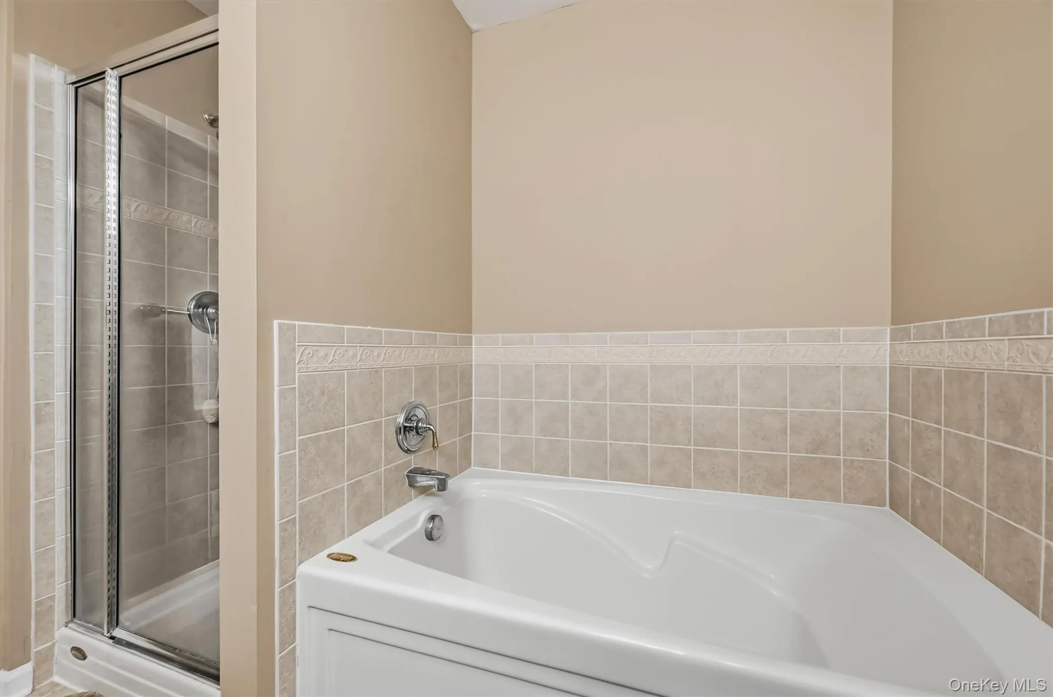 105 Barr Lane, Monroe, NY, 3 Bedrooms Bedrooms, 8 Rooms Rooms,2 BathroomsBathrooms,Residential,For Rent,Barr,0,1056824 105 Barr Lane, Monroe, NY, 3 Bedrooms Bedrooms, 8 Rooms Rooms,2 BathroomsBathrooms,Residential,For Rent,Barr,0,1056824