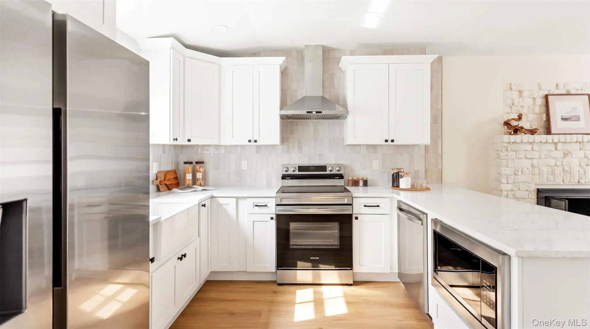 8 Woodlawn Avenue, Brookhaven, NY, 3 Bedrooms Bedrooms, 5 Rooms Rooms,1 BathroomBathrooms,Residential,For Rent,Woodlawn,0,1056826 8 Woodlawn Avenue, Brookhaven, NY, 3 Bedrooms Bedrooms, 5 Rooms Rooms,1 BathroomBathrooms,Residential,For Rent,Woodlawn,0,1056826
