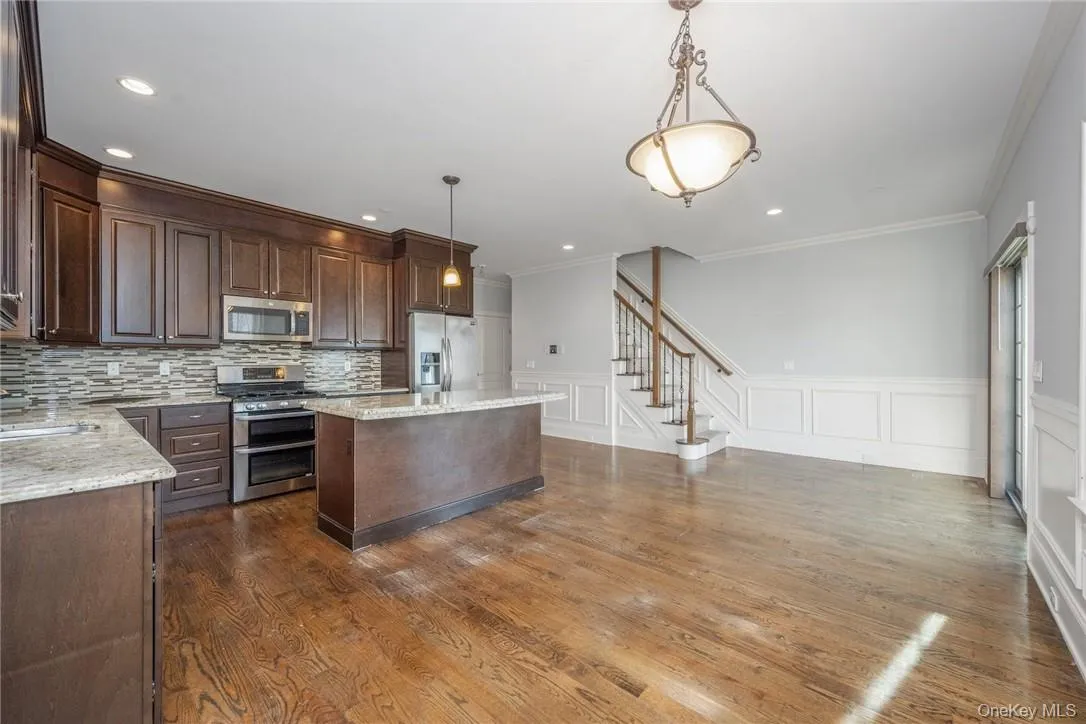 152 Crotona Avenue, Harrison, NY, 4 Bedroom Bedrooms, 7 Room Rooms,2 BathroomBathrooms,Residential Lease,For Rent,Crotona,0,1056827 152 Crotona Avenue, Harrison, NY, 4 Bedroom Bedrooms, 7 Room Rooms,2 BathroomBathrooms,Residential Lease,For Rent,Crotona,0,1056827