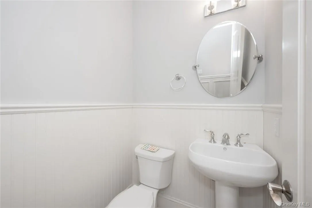 152 Crotona Avenue, Harrison, NY, 4 Bedroom Bedrooms, 7 Room Rooms,2 BathroomBathrooms,Residential Lease,For Rent,Crotona,0,1056827 152 Crotona Avenue, Harrison, NY, 4 Bedroom Bedrooms, 7 Room Rooms,2 BathroomBathrooms,Residential Lease,For Rent,Crotona,0,1056827