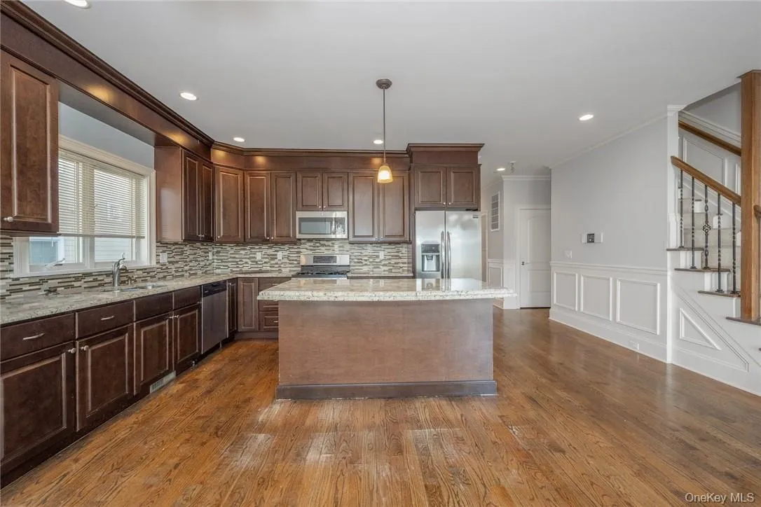 152 Crotona Avenue, Harrison, NY, 4 Bedroom Bedrooms, 7 Room Rooms,2 BathroomBathrooms,Residential Lease,For Rent,Crotona,0,1056827 152 Crotona Avenue, Harrison, NY, 4 Bedroom Bedrooms, 7 Room Rooms,2 BathroomBathrooms,Residential Lease,For Rent,Crotona,0,1056827