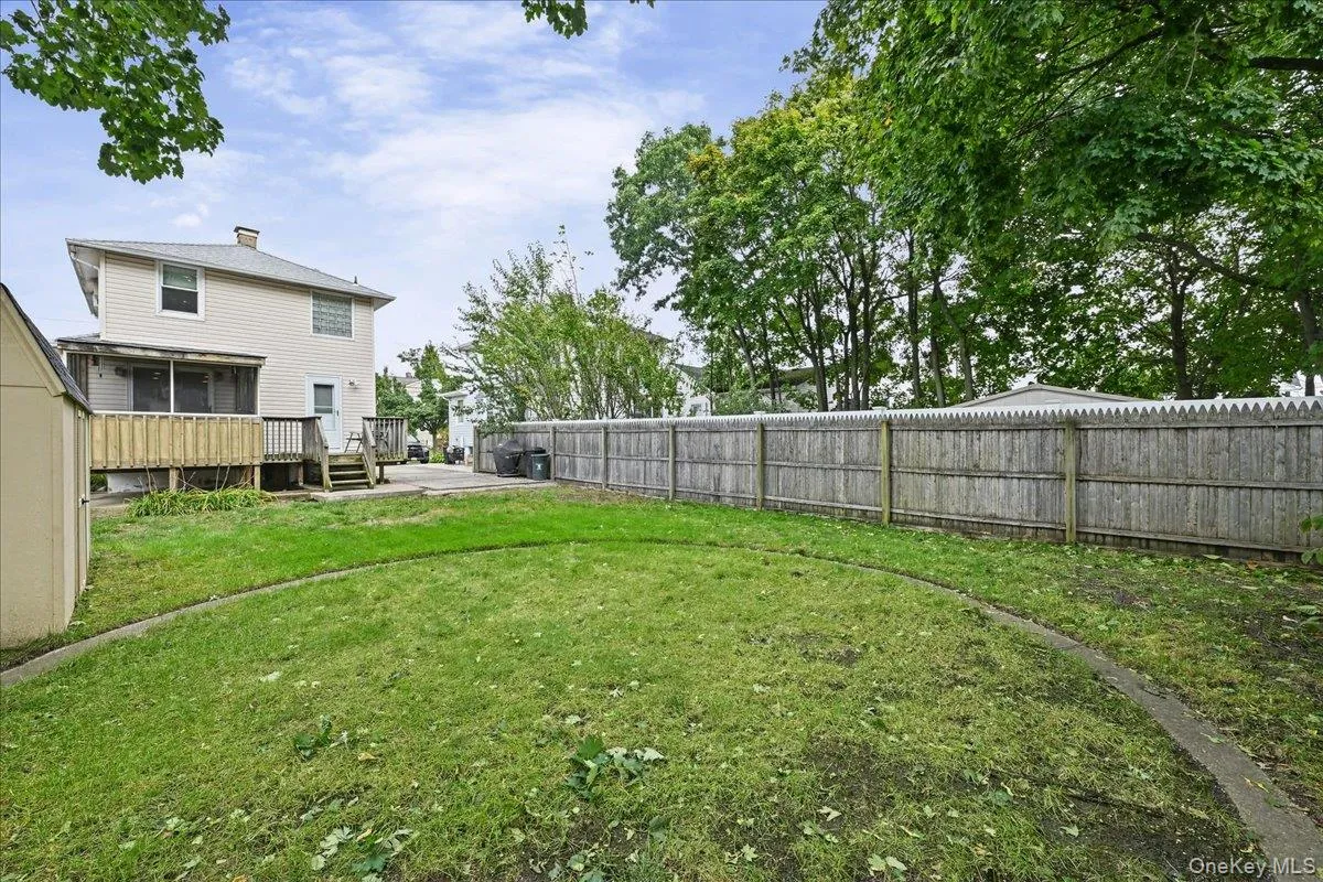 309 Frederick Avenue, Hempstead, NY, 2 Bedrooms Bedrooms, 6 Rooms Rooms,1 BathroomBathrooms,Residential,For Rent,Frederick,0,1056828 309 Frederick Avenue, Hempstead, NY, 2 Bedrooms Bedrooms, 6 Rooms Rooms,1 BathroomBathrooms,Residential,For Rent,Frederick,0,1056828