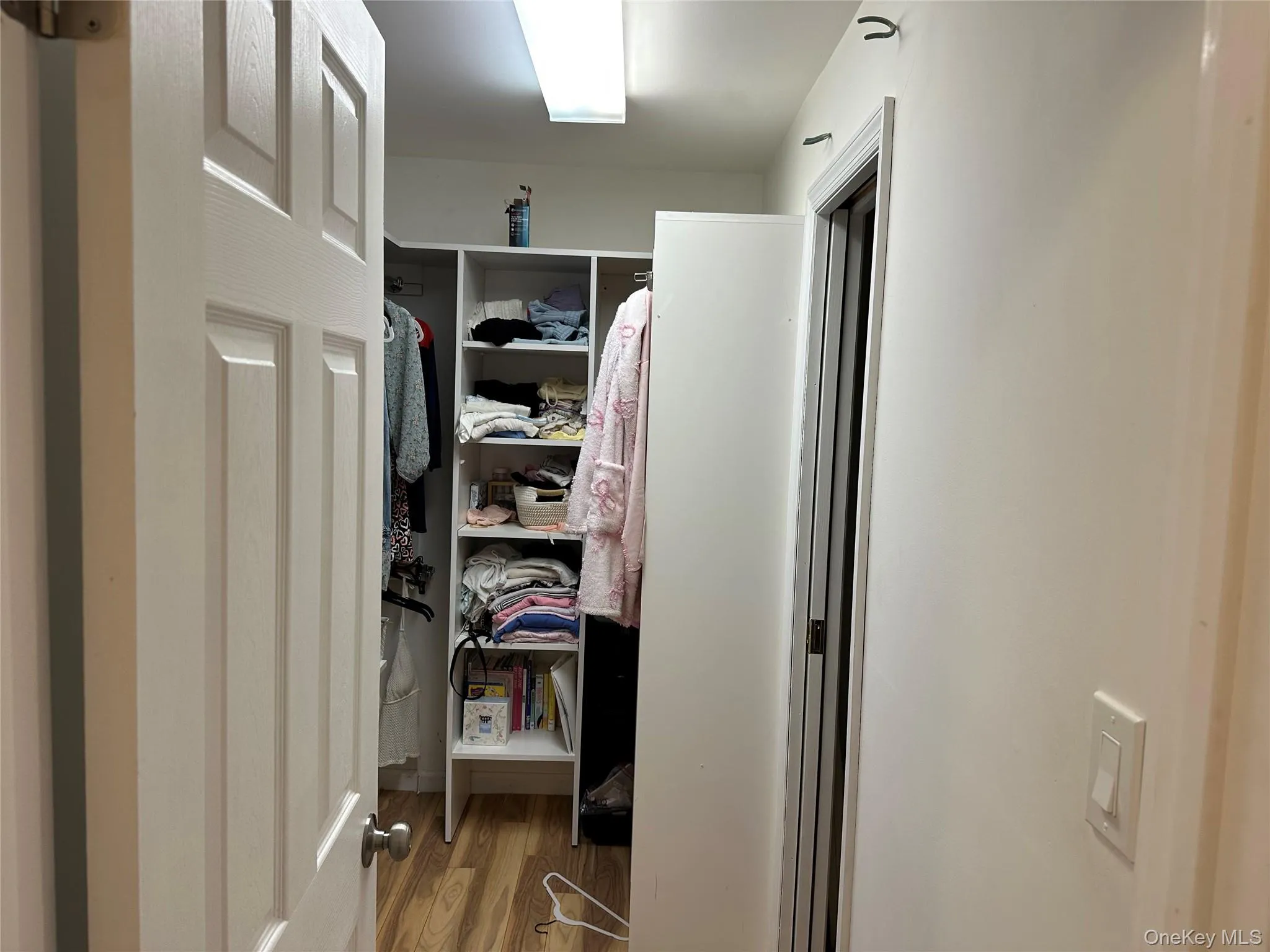 1385 Gardiner Drive, Islip, NY, 3 Bedrooms Bedrooms, 6 Rooms Rooms,2 BathroomsBathrooms,Residential,For Rent,Gardiner,0,1056834 1385 Gardiner Drive, Islip, NY, 3 Bedrooms Bedrooms, 6 Rooms Rooms,2 BathroomsBathrooms,Residential,For Rent,Gardiner,0,1056834