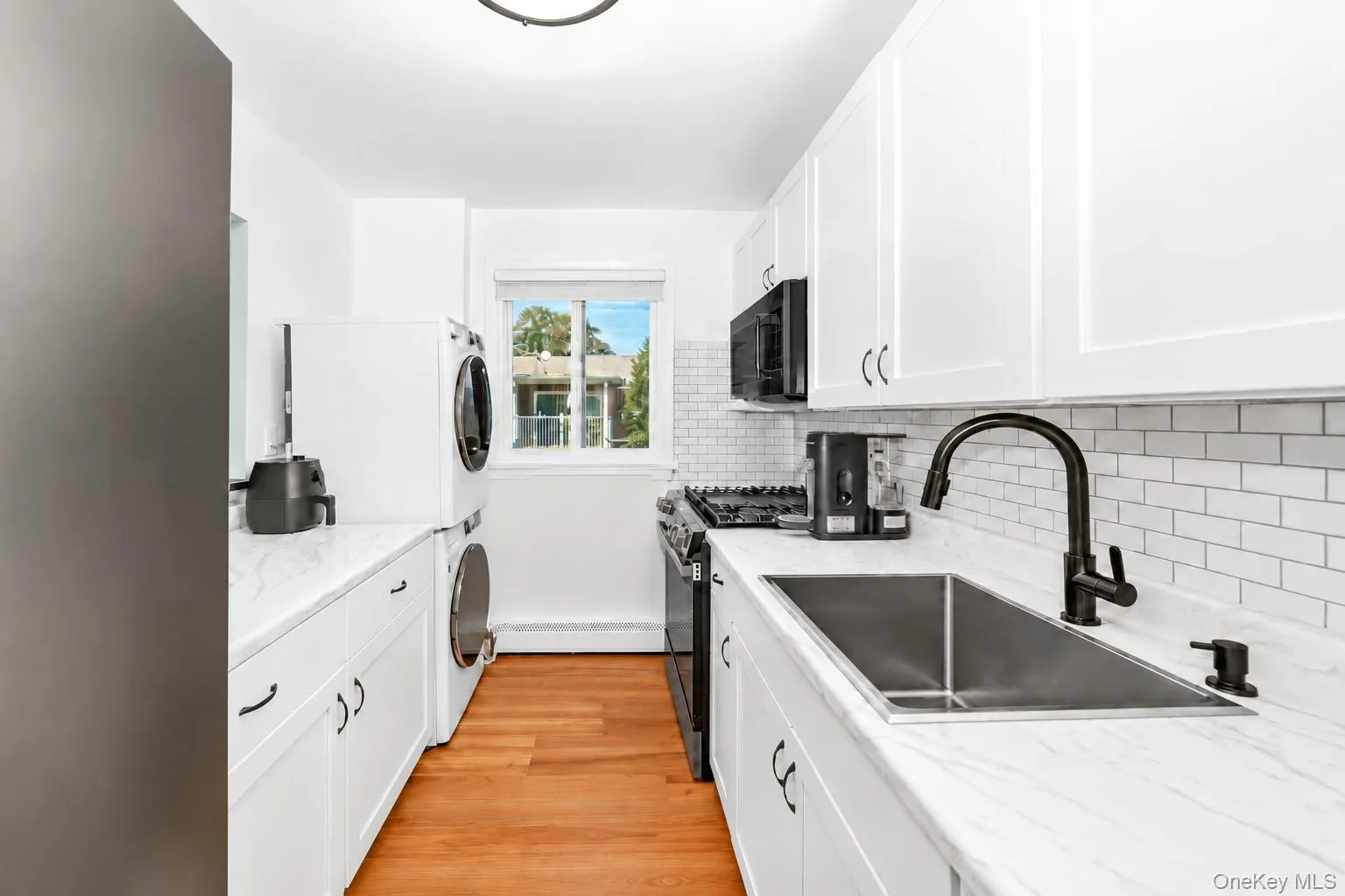 61 Adams, Islip, NY, 1 Bedroom Bedrooms, 4 Rooms Rooms,1 BathroomBathrooms,Residential,For Rent,Adams,0,1056836 61 Adams, Islip, NY, 1 Bedroom Bedrooms, 4 Rooms Rooms,1 BathroomBathrooms,Residential,For Rent,Adams,0,1056836