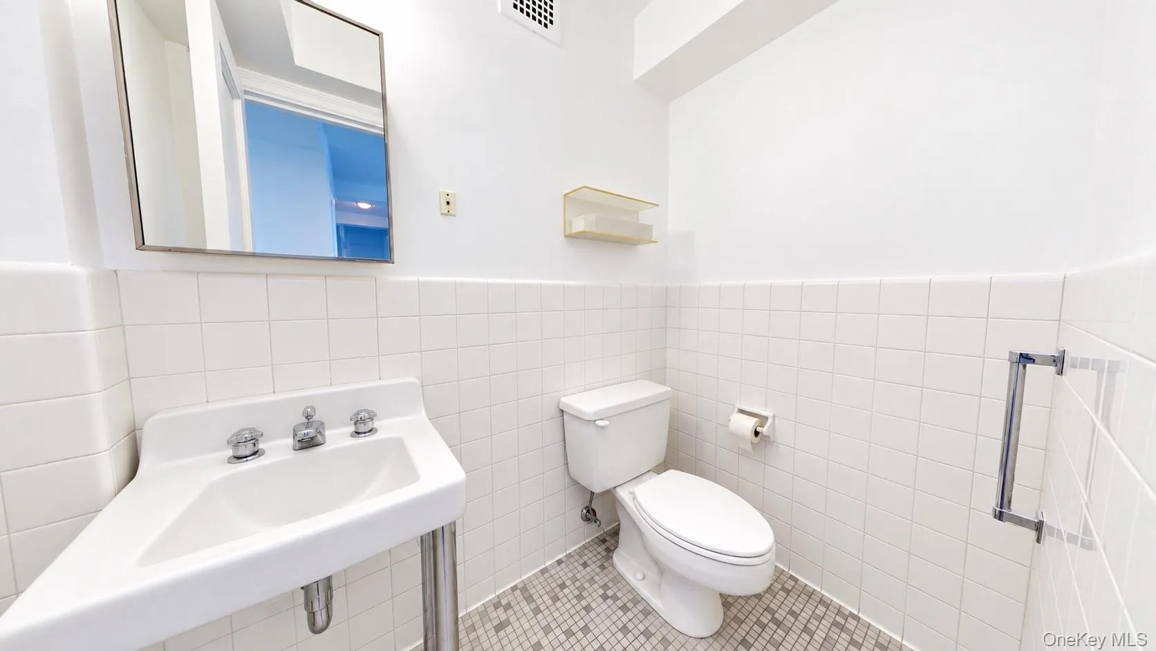 115 E 61ST, New York, NY, 7 Rooms Rooms,1 BathroomBathrooms,Residential,For Rent,E 61ST,0,1056837 115 E 61ST, New York, NY, 7 Rooms Rooms,1 BathroomBathrooms,Residential,For Rent,E 61ST,0,1056837