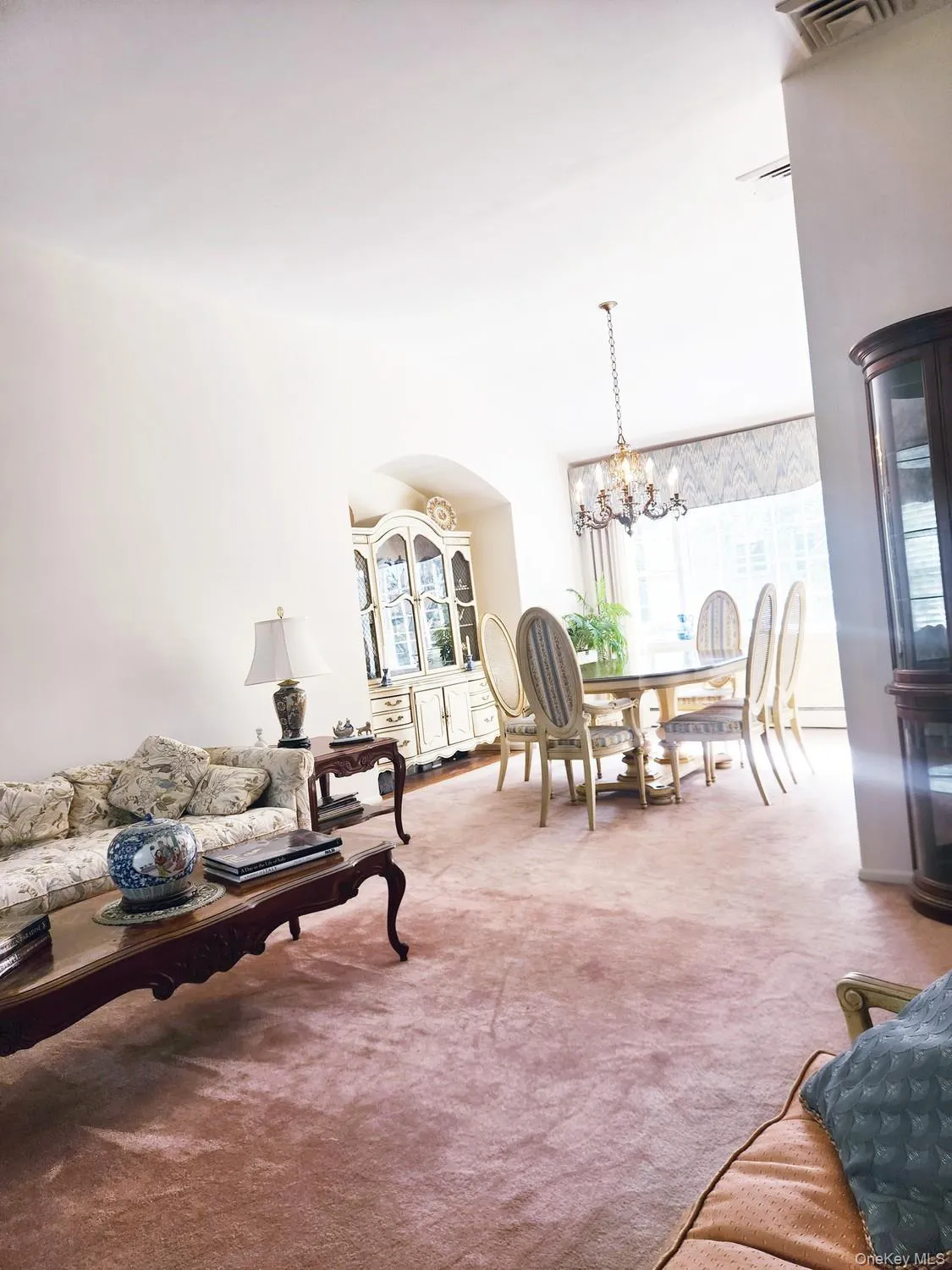 7 Bertlee Drive, Huntington, NY, 4 Bedrooms Bedrooms, 10 Rooms Rooms,2 BathroomsBathrooms,Residential,For Rent,Bertlee,0,1056839 7 Bertlee Drive, Huntington, NY, 4 Bedrooms Bedrooms, 10 Rooms Rooms,2 BathroomsBathrooms,Residential,For Rent,Bertlee,0,1056839