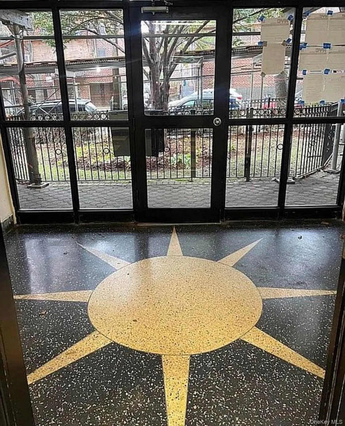 89-20 55th Avenue, New York, NY, 2 Bedrooms Bedrooms, 3 Rooms Rooms,1 BathroomBathrooms,Residential Lease,For Rent,55th,0,1056840 89-20 55th Avenue, New York, NY, 2 Bedrooms Bedrooms, 3 Rooms Rooms,1 BathroomBathrooms,Residential Lease,For Rent,55th,0,1056840