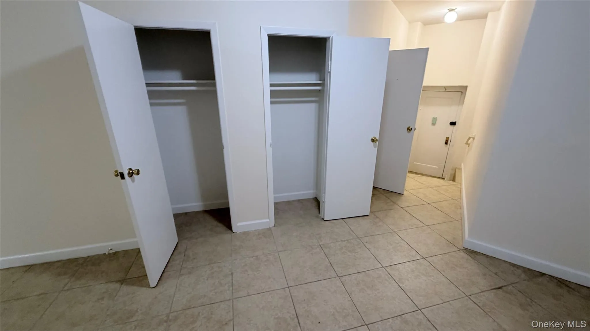 89-20 55th Avenue, New York, NY, 2 Bedrooms Bedrooms, 3 Rooms Rooms,1 BathroomBathrooms,Residential Lease,For Rent,55th,0,1056840 89-20 55th Avenue, New York, NY, 2 Bedrooms Bedrooms, 3 Rooms Rooms,1 BathroomBathrooms,Residential Lease,For Rent,55th,0,1056840