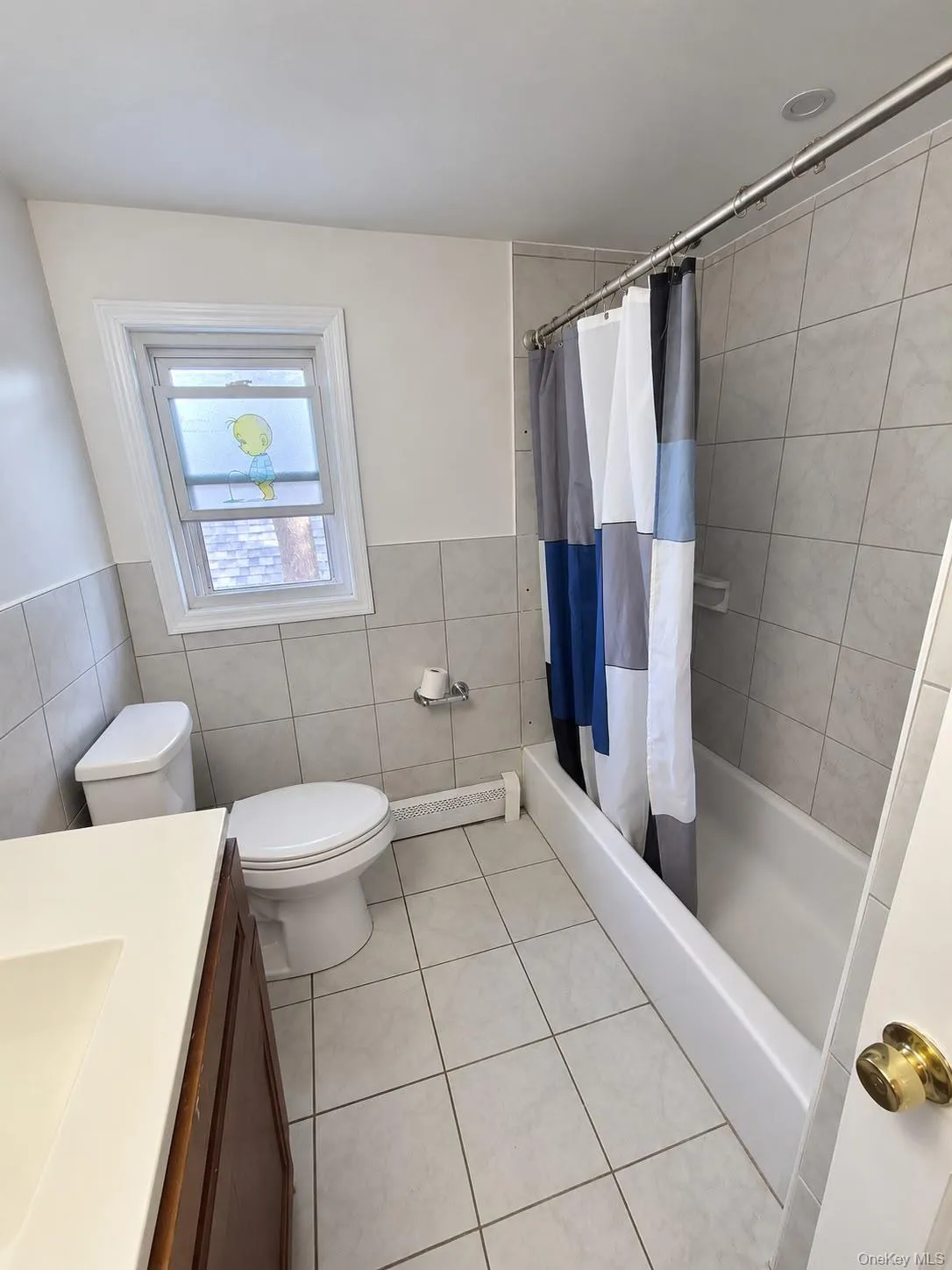 204 Wellington Road, Hempstead, NY, 4 Bedrooms Bedrooms, 10 Rooms Rooms,3 BathroomsBathrooms,Residential,For Rent,Wellington,0,1056842 204 Wellington Road, Hempstead, NY, 4 Bedrooms Bedrooms, 10 Rooms Rooms,3 BathroomsBathrooms,Residential,For Rent,Wellington,0,1056842