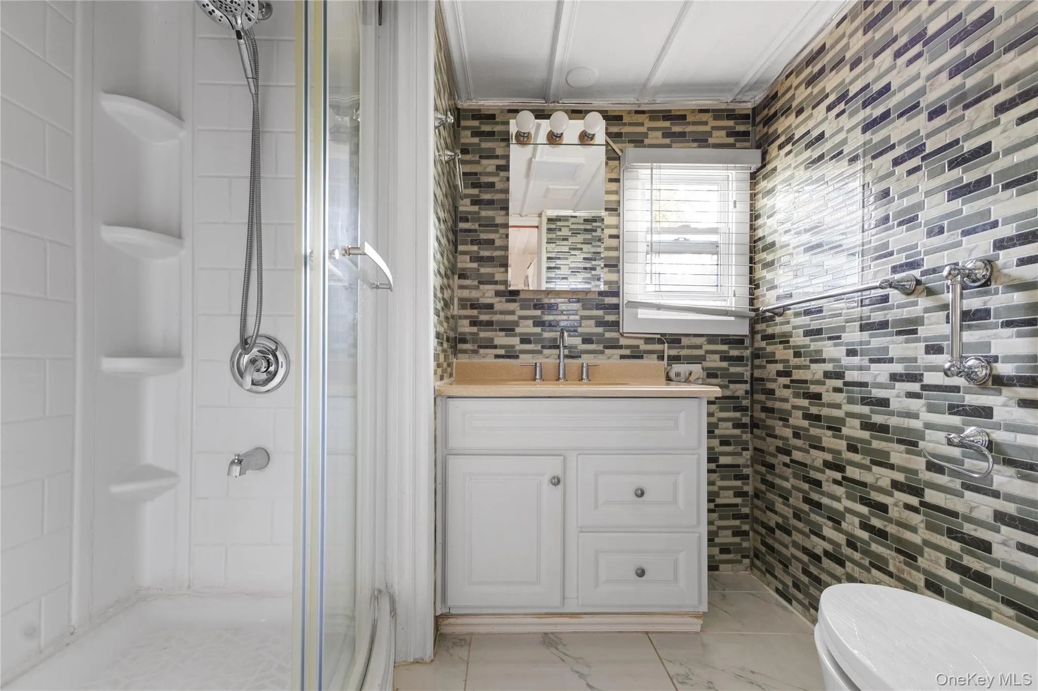 525 Riverleigh Avenue, Riverhead, NY, 2 Bedrooms Bedrooms, 4 Rooms Rooms,1 BathroomBathrooms,Residential,For Rent,Riverleigh,0,1056845 525 Riverleigh Avenue, Riverhead, NY, 2 Bedrooms Bedrooms, 4 Rooms Rooms,1 BathroomBathrooms,Residential,For Rent,Riverleigh,0,1056845
