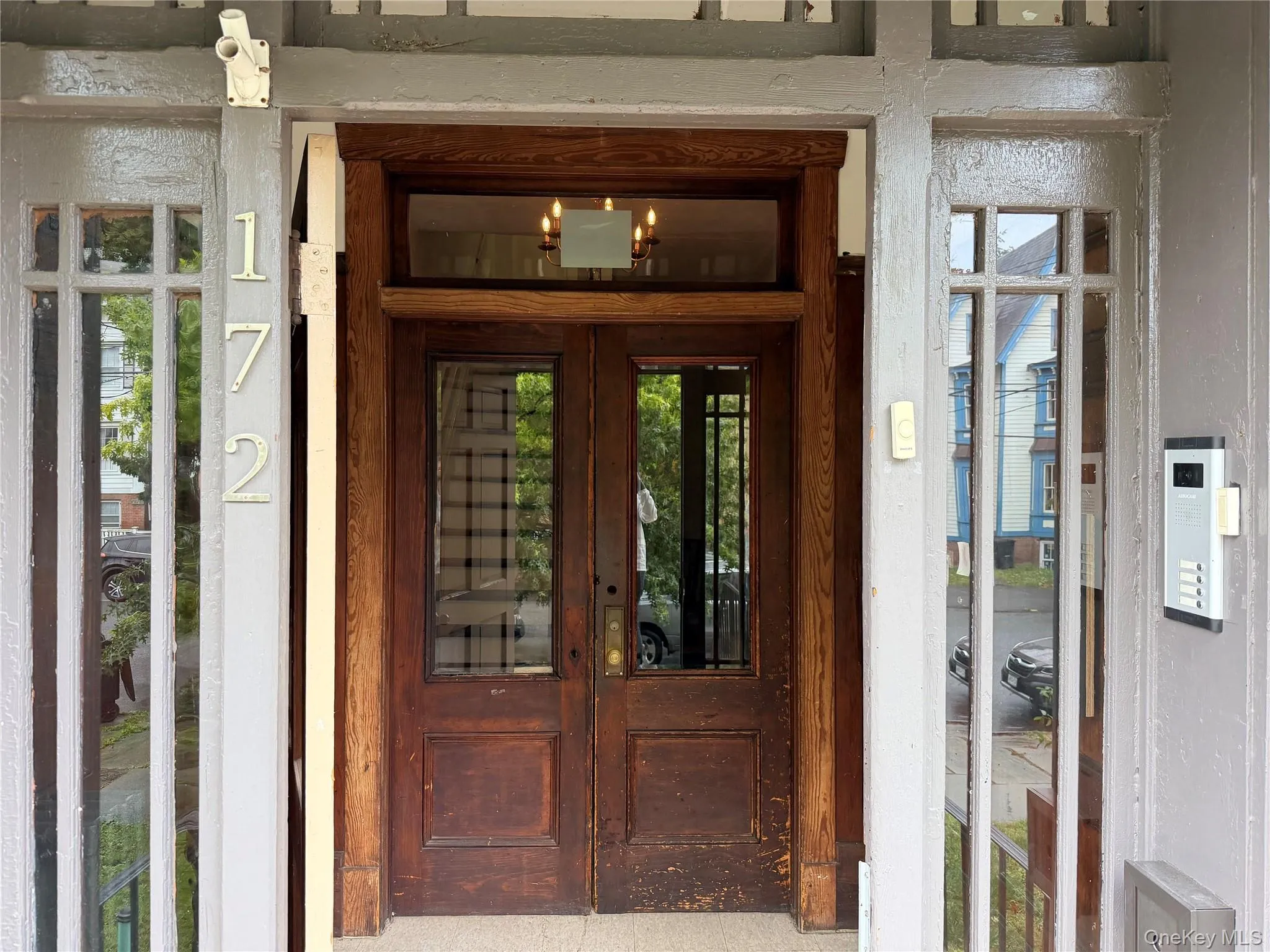 Vestibule Vestibule
