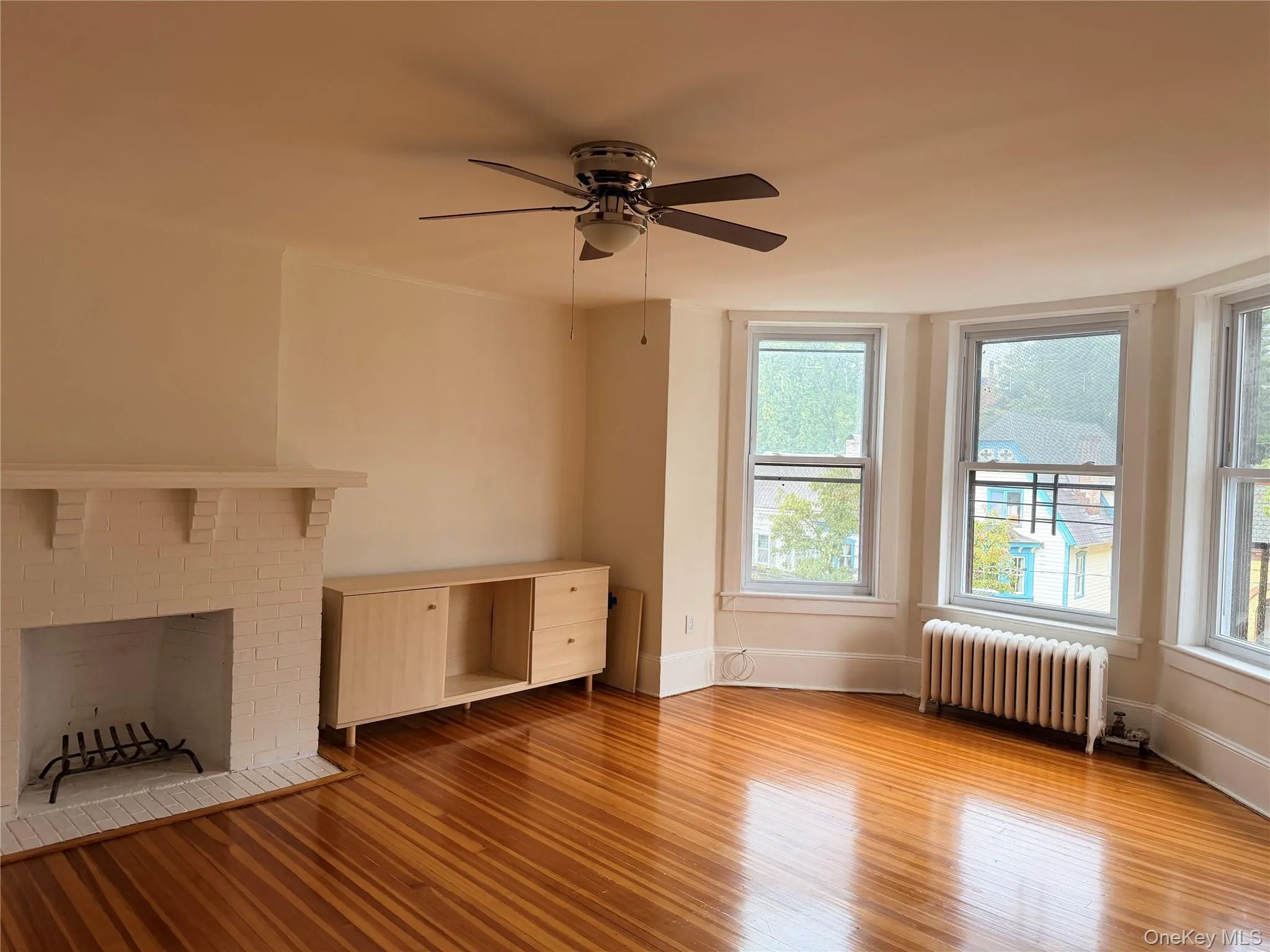 172 Grand Street, Newburgh (city), NY, 2 Bedrooms Bedrooms, 5 Rooms Rooms,1 BathroomBathrooms,Residential Lease,For Rent,Grand,0,1056850 172 Grand Street, Newburgh (city), NY, 2 Bedrooms Bedrooms, 5 Rooms Rooms,1 BathroomBathrooms,Residential Lease,For Rent,Grand,0,1056850