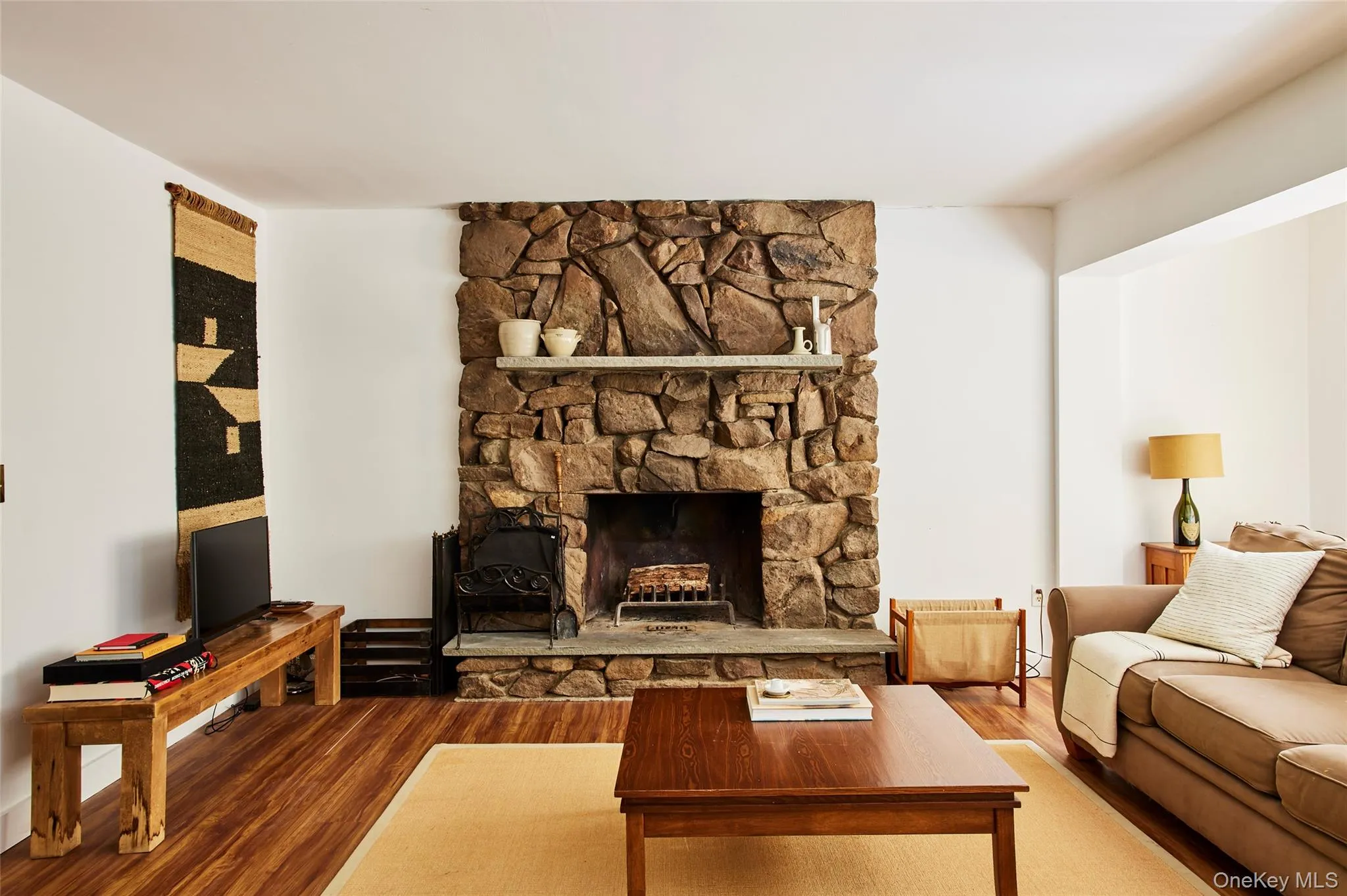 452 White Roe Lake Road, Rockland, NY, 3 Bedrooms Bedrooms, 7 Rooms Rooms,2 BathroomsBathrooms,Residential,For Rent,White Roe Lake,0,1056852 452 White Roe Lake Road, Rockland, NY, 3 Bedrooms Bedrooms, 7 Rooms Rooms,2 BathroomsBathrooms,Residential,For Rent,White Roe Lake,0,1056852