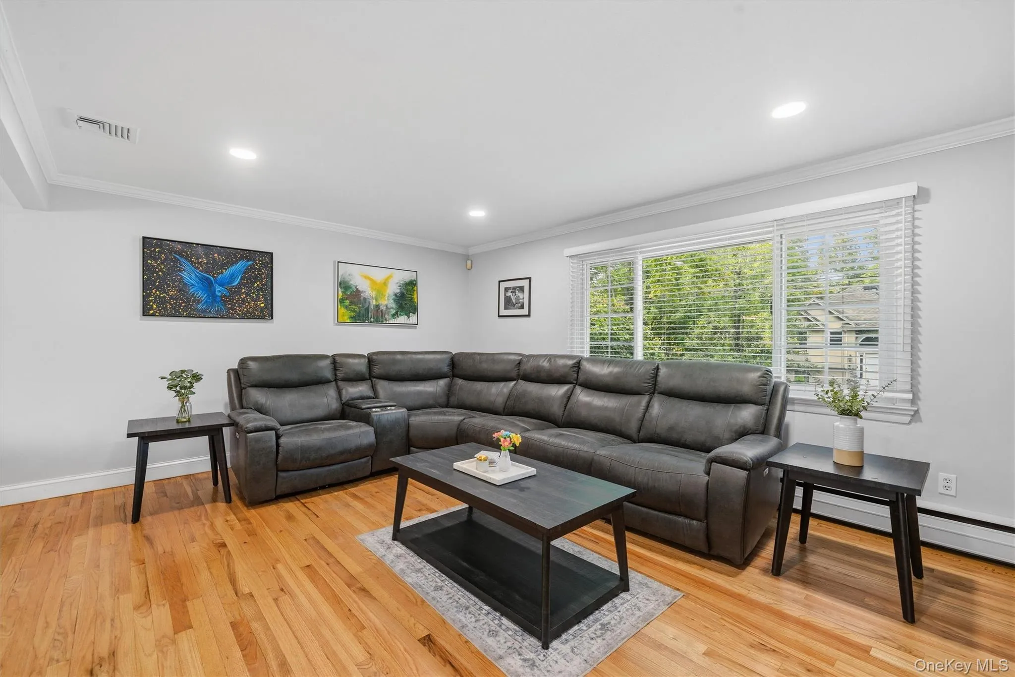 37 Lenox Avenue, Clarkstown, NY, 3 Bedrooms Bedrooms, 8 Rooms Rooms,1 BathroomBathrooms,Residential,For Rent,Lenox,0,1056855 37 Lenox Avenue, Clarkstown, NY, 3 Bedrooms Bedrooms, 8 Rooms Rooms,1 BathroomBathrooms,Residential,For Rent,Lenox,0,1056855