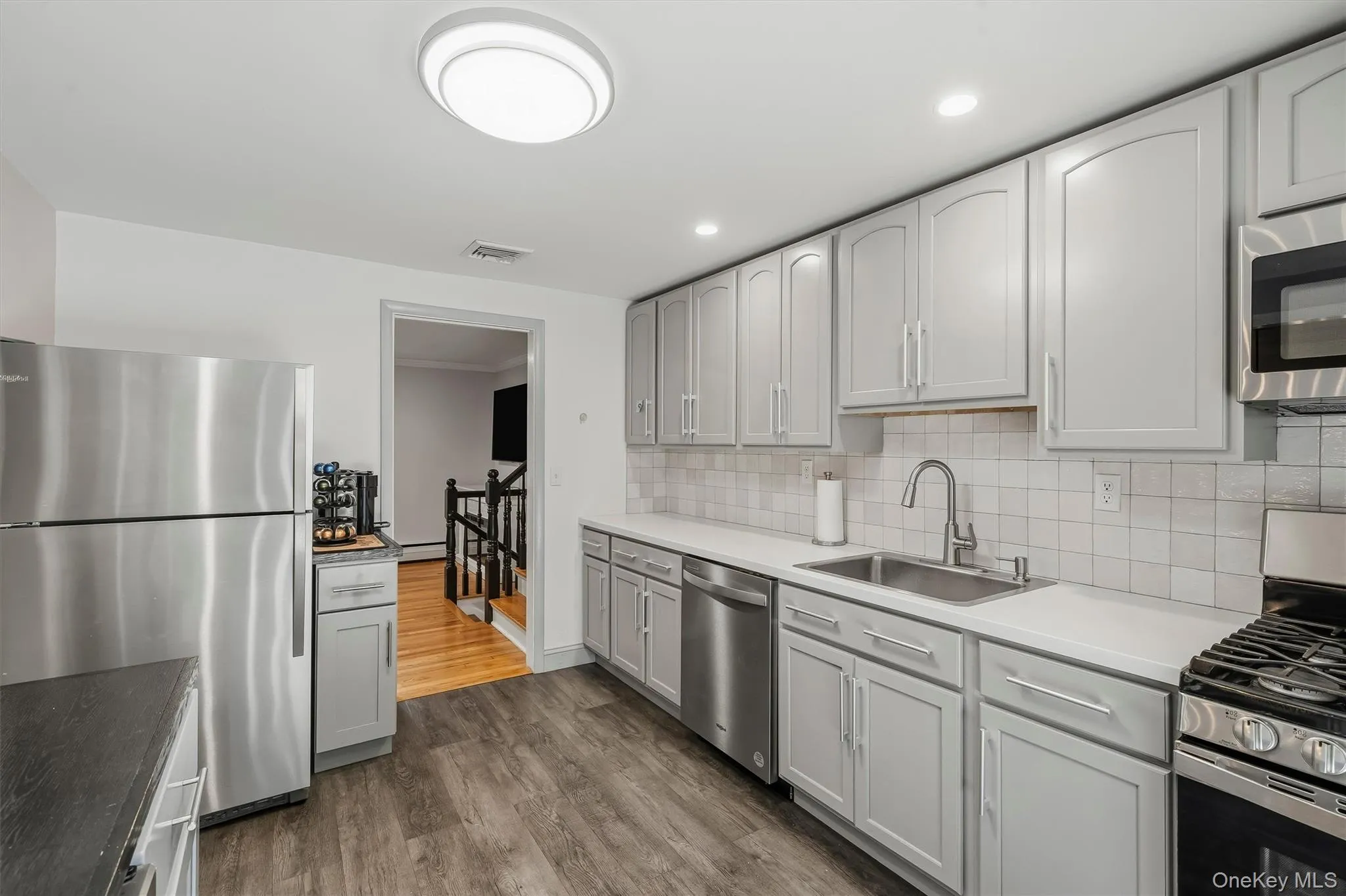 37 Lenox Avenue, Clarkstown, NY, 3 Bedrooms Bedrooms, 8 Rooms Rooms,1 BathroomBathrooms,Residential,For Rent,Lenox,0,1056855 37 Lenox Avenue, Clarkstown, NY, 3 Bedrooms Bedrooms, 8 Rooms Rooms,1 BathroomBathrooms,Residential,For Rent,Lenox,0,1056855