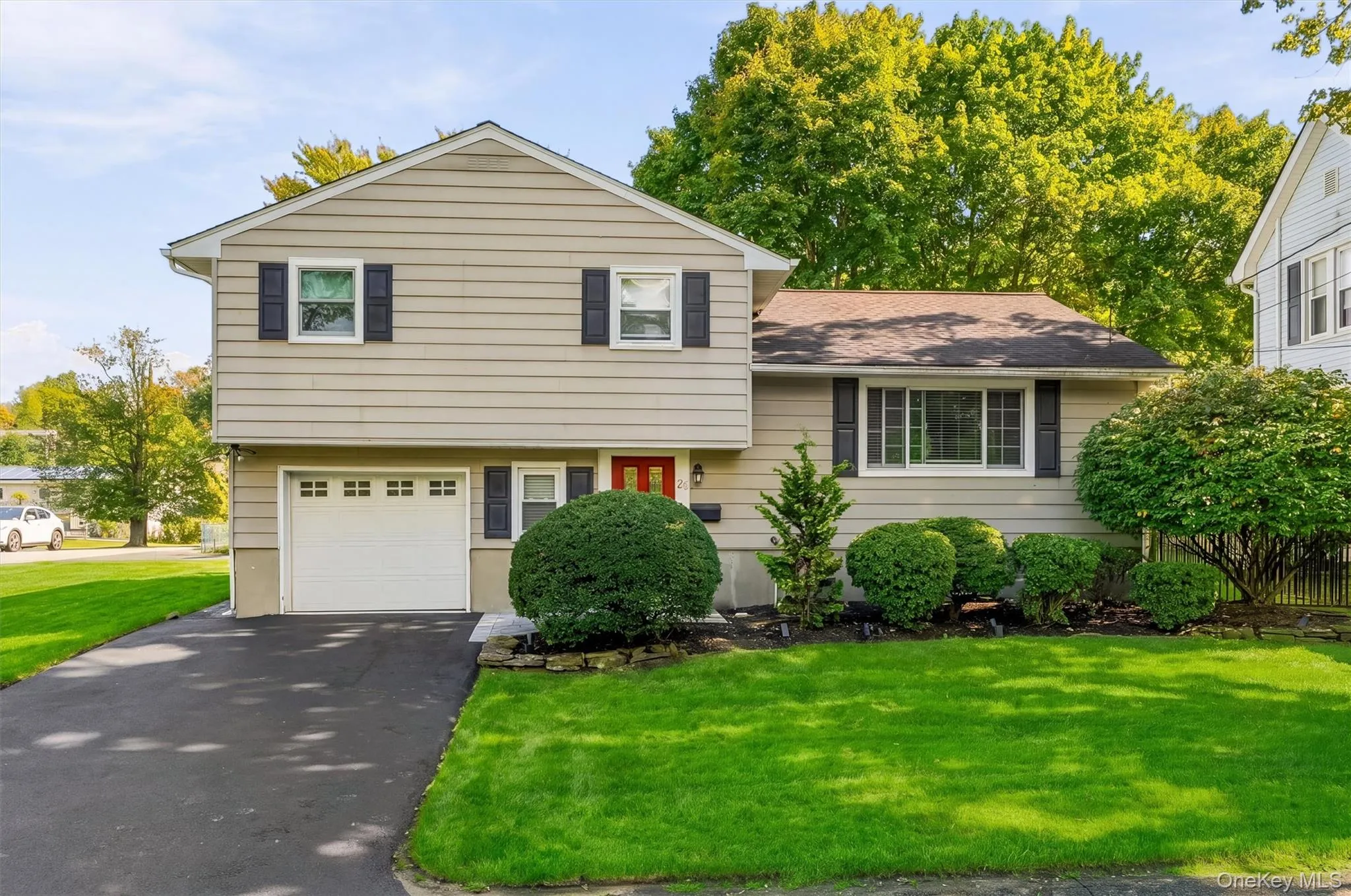 37 Lenox Avenue, Clarkstown, NY, 3 Bedrooms Bedrooms, 8 Rooms Rooms,1 BathroomBathrooms,Residential,For Rent,Lenox,0,1056855 37 Lenox Avenue, Clarkstown, NY, 3 Bedrooms Bedrooms, 8 Rooms Rooms,1 BathroomBathrooms,Residential,For Rent,Lenox,0,1056855