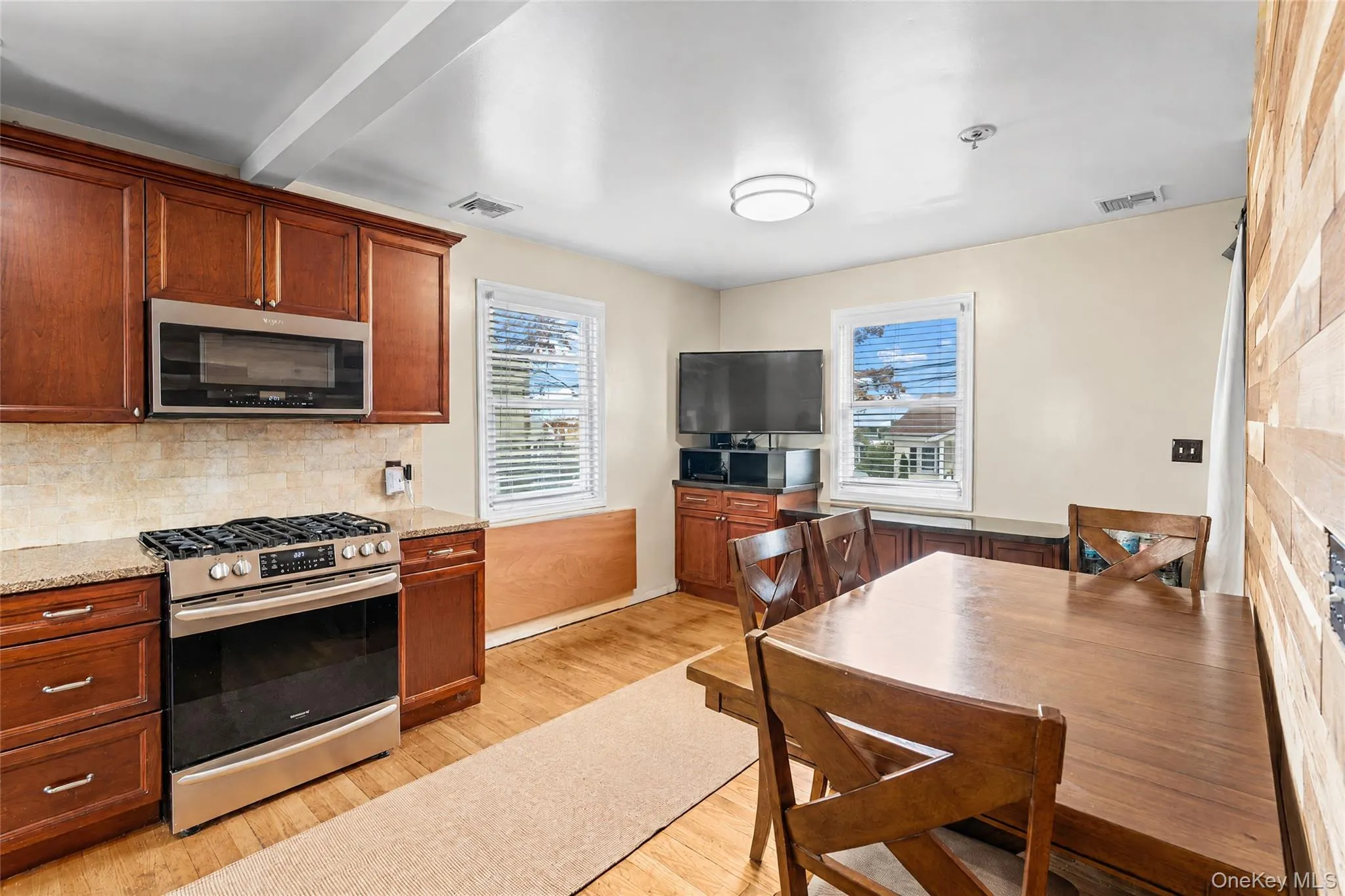 95 aka 93 Sumner Avenue, Yonkers, NY, 3 Bedrooms Bedrooms, 5 Rooms Rooms,2 BathroomsBathrooms,Residential,For Rent,Sumner,0,1056856 95 aka 93 Sumner Avenue, Yonkers, NY, 3 Bedrooms Bedrooms, 5 Rooms Rooms,2 BathroomsBathrooms,Residential,For Rent,Sumner,0,1056856