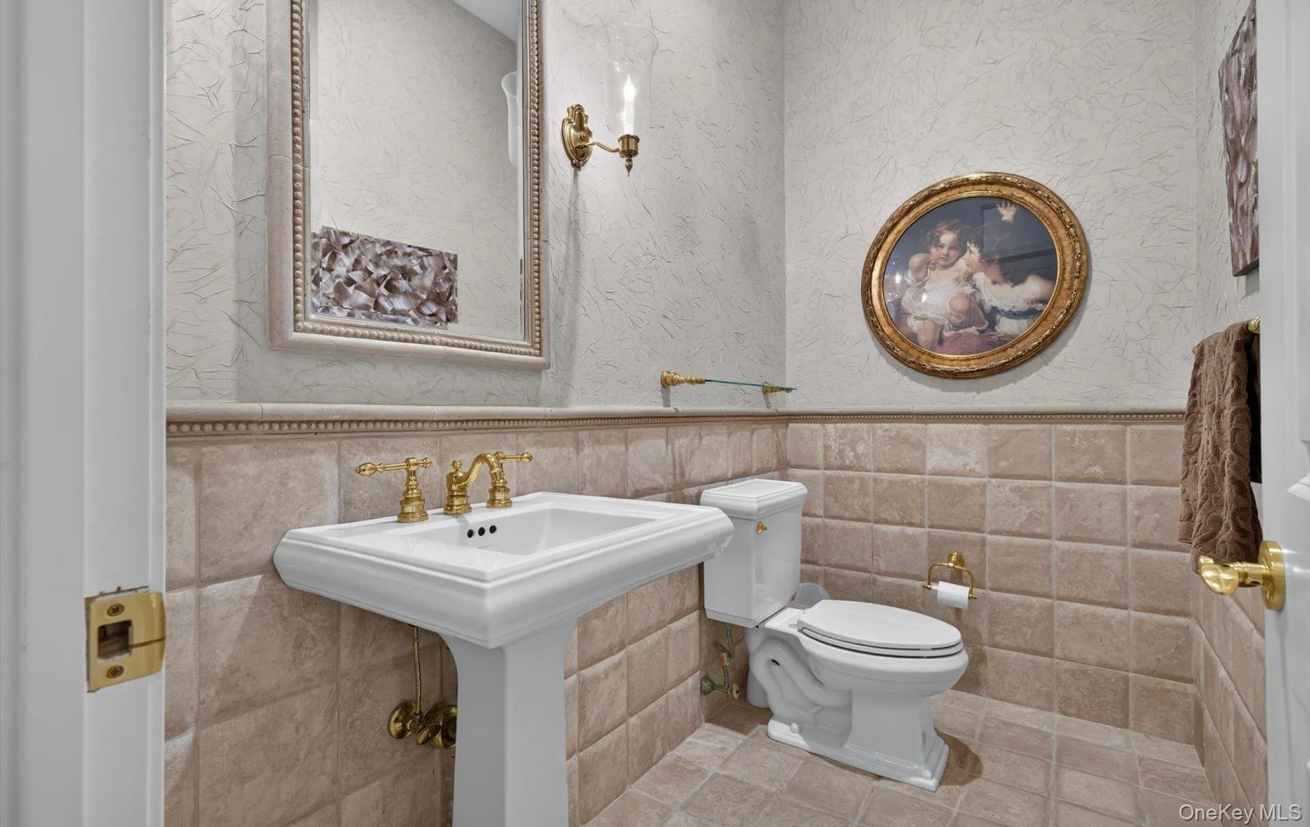 36 Stone Hill Drive, North Hempstead, NY, 4 Bedrooms Bedrooms, 10 Rooms Rooms,3 BathroomsBathrooms,Residential,For Rent,Stone Hill,0,1056862 36 Stone Hill Drive, North Hempstead, NY, 4 Bedrooms Bedrooms, 10 Rooms Rooms,3 BathroomsBathrooms,Residential,For Rent,Stone Hill,0,1056862